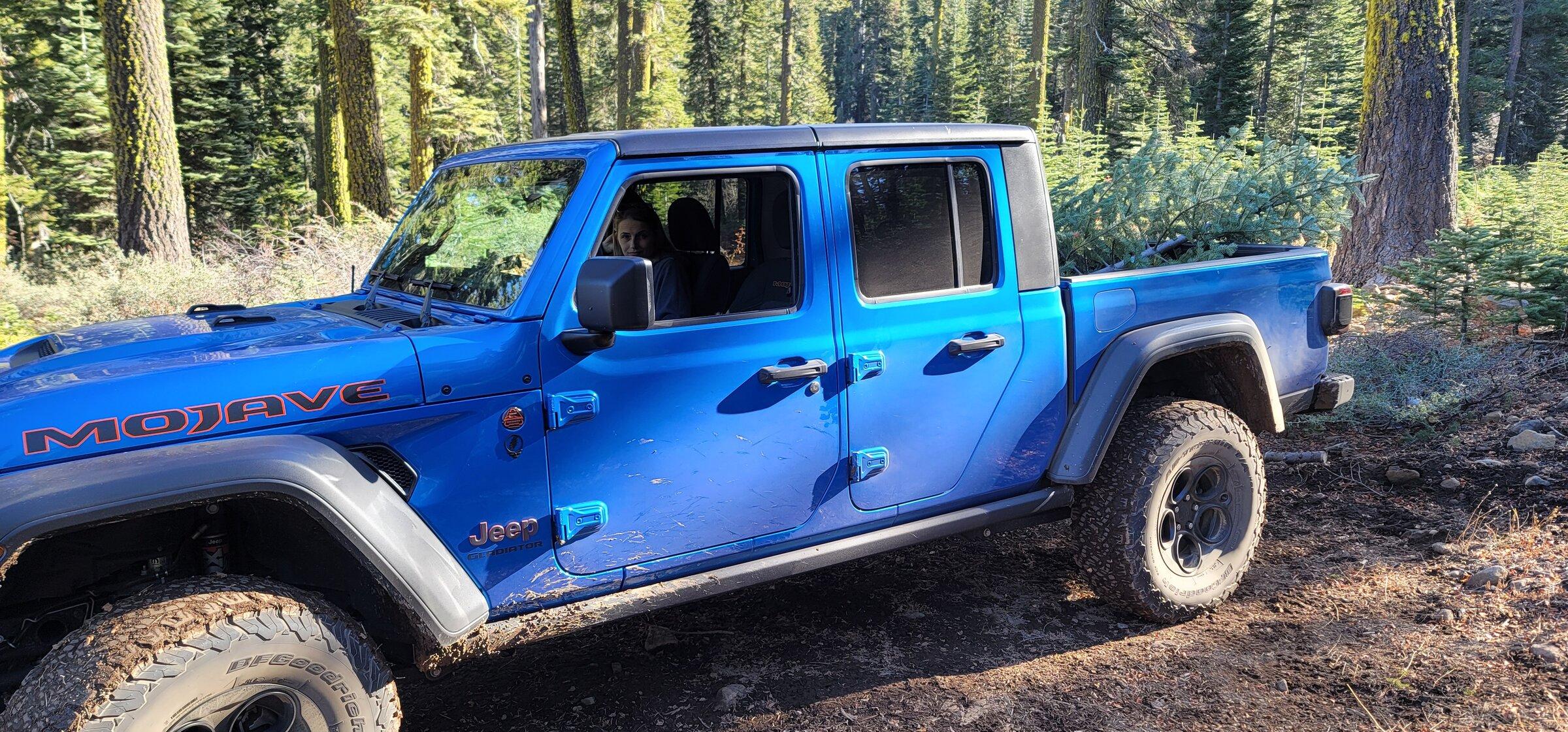 Jeep Gladiator Should I go Rubicon or Mojave? 20211204_123356