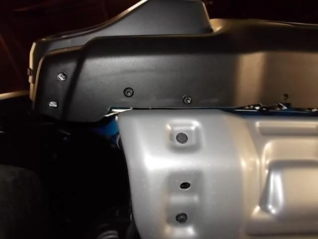 Jeep Gladiator Swapping the Mojave plastic bumper with the Mopar steel bumper DS318