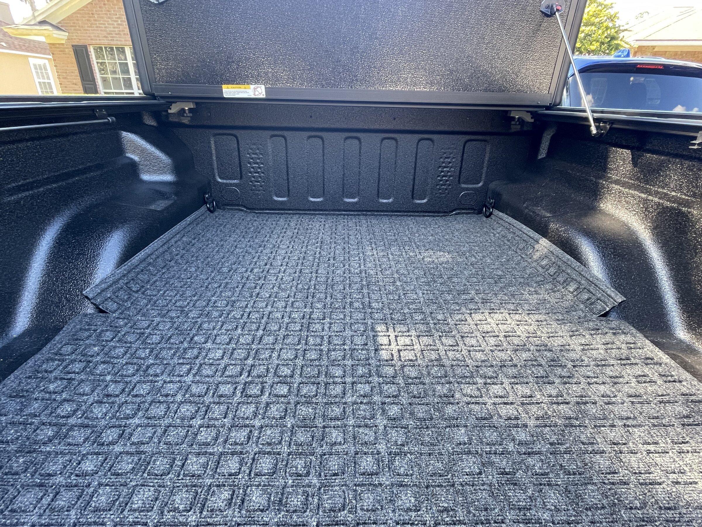Jeep Gladiator DIY bed rug 3D438856-4701-4C0B-BA80-D621C8AEF32B