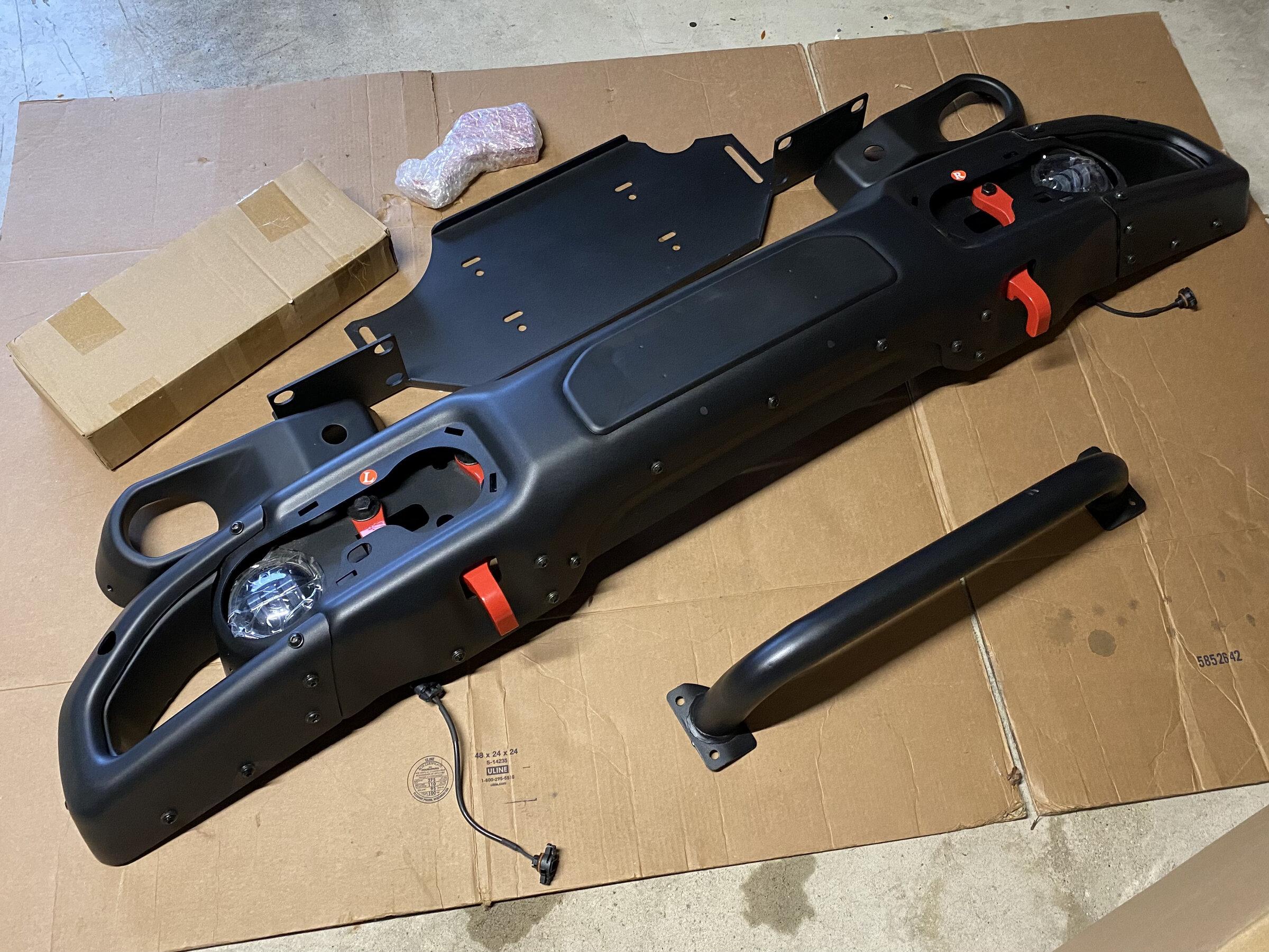 Jeep Gladiator Badlands Apex 12k lb winch and Rubicon style bumper. Both brand new never used. 3CC10DDE-2A57-4BAF-A287-434E37667CE2