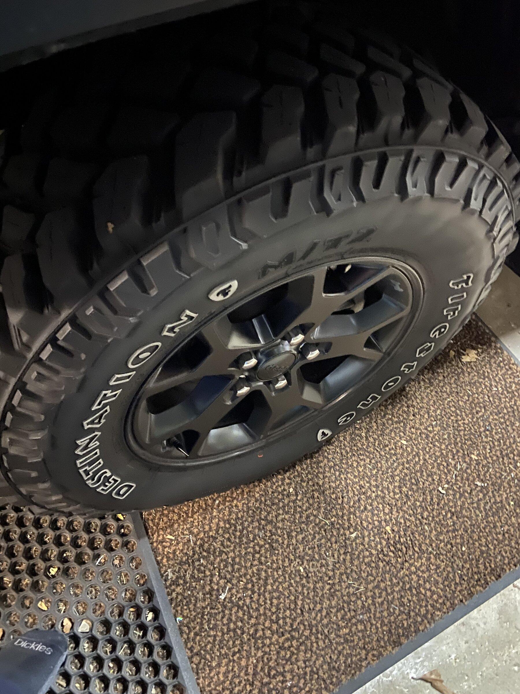 Jeep Gladiator Willys wheels and tires 6A9F8909-7A56-4C9E-B4DA-47F8FF1941F6