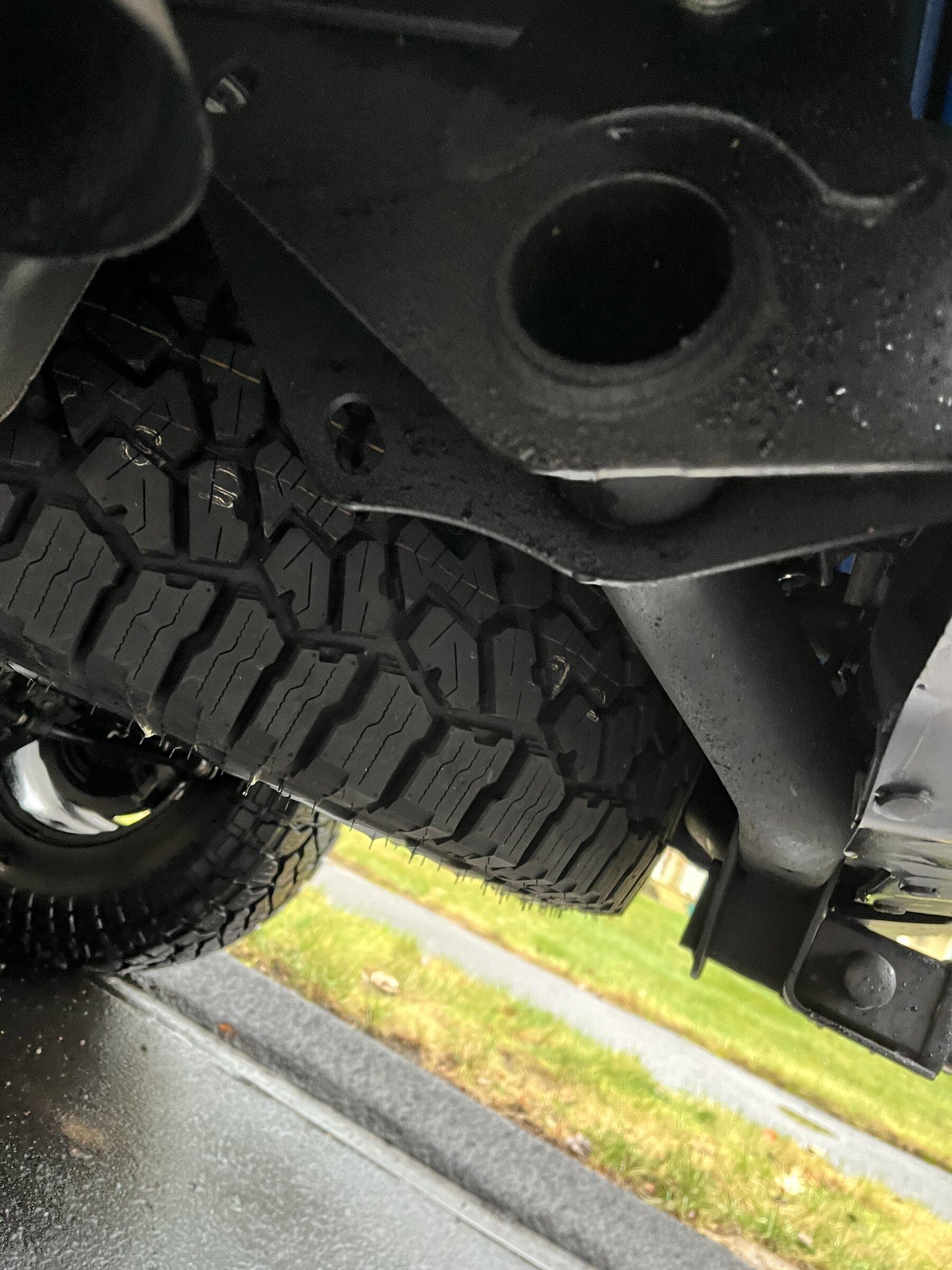 Jeep Gladiator Tow package on a Mojave, is it worth it? A6808300-7538-4B49-B25C-9A352B15B4F8