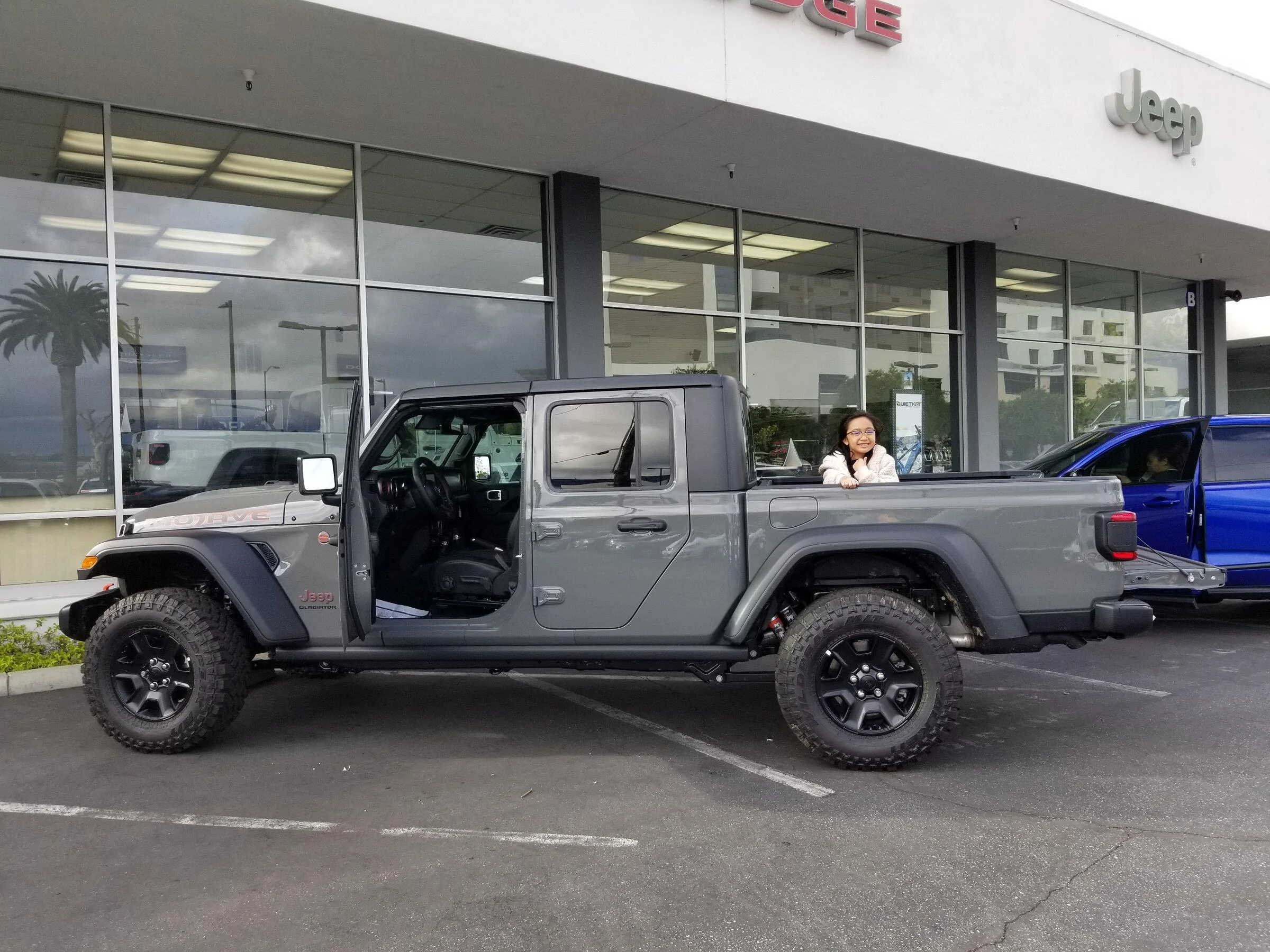 Jeep Gladiator 17" OEM Mojave wheels 20210425_175407