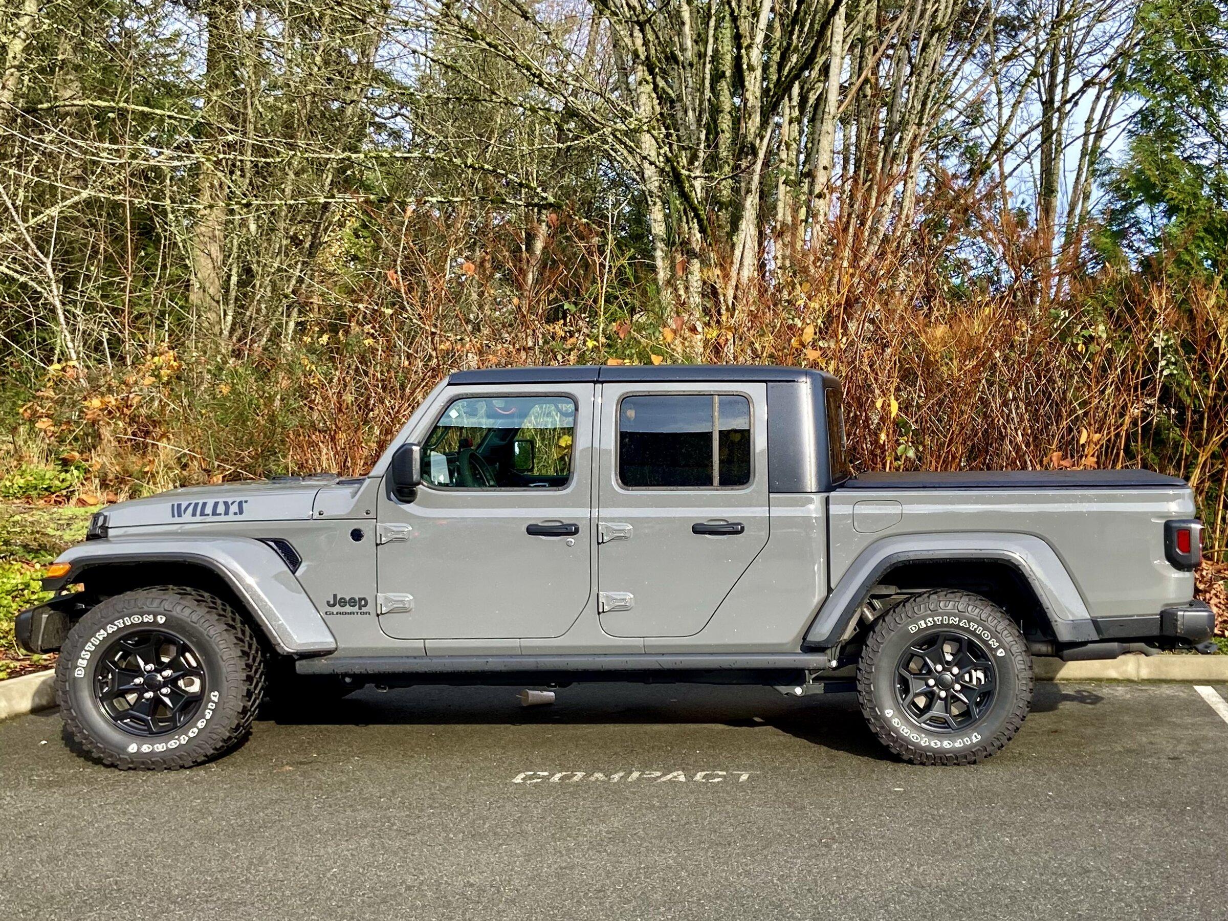 Jeep Gladiator Toys? IMG_E7779.JPG