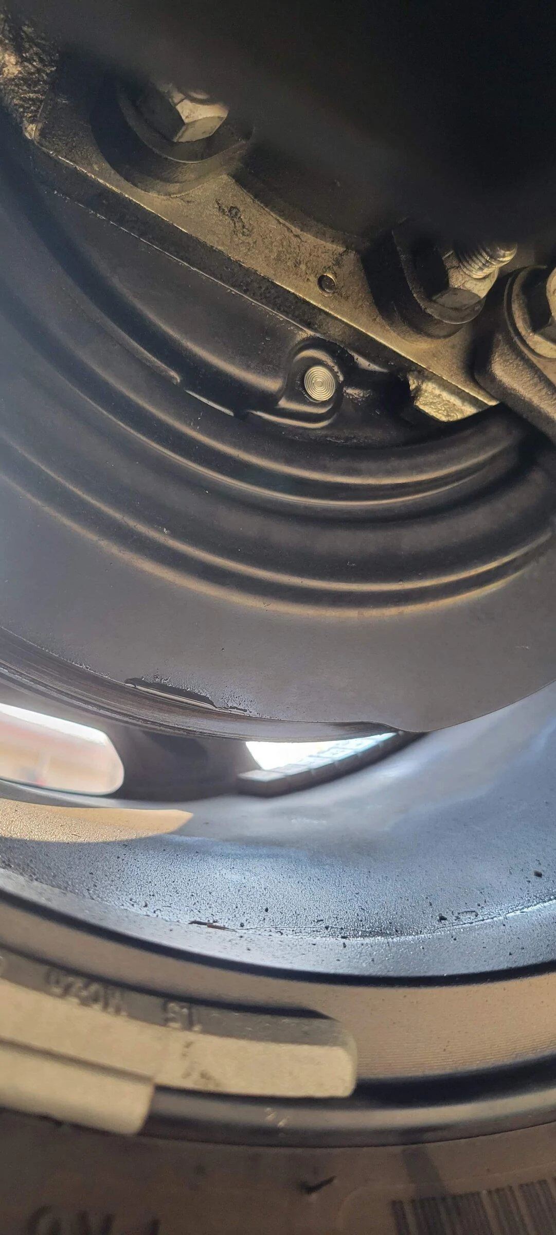 Jeep Gladiator Leaking Axle Seal Poll - Which Corner... assuming you are sitting in the driver's seat facing forward... 20211206_093235