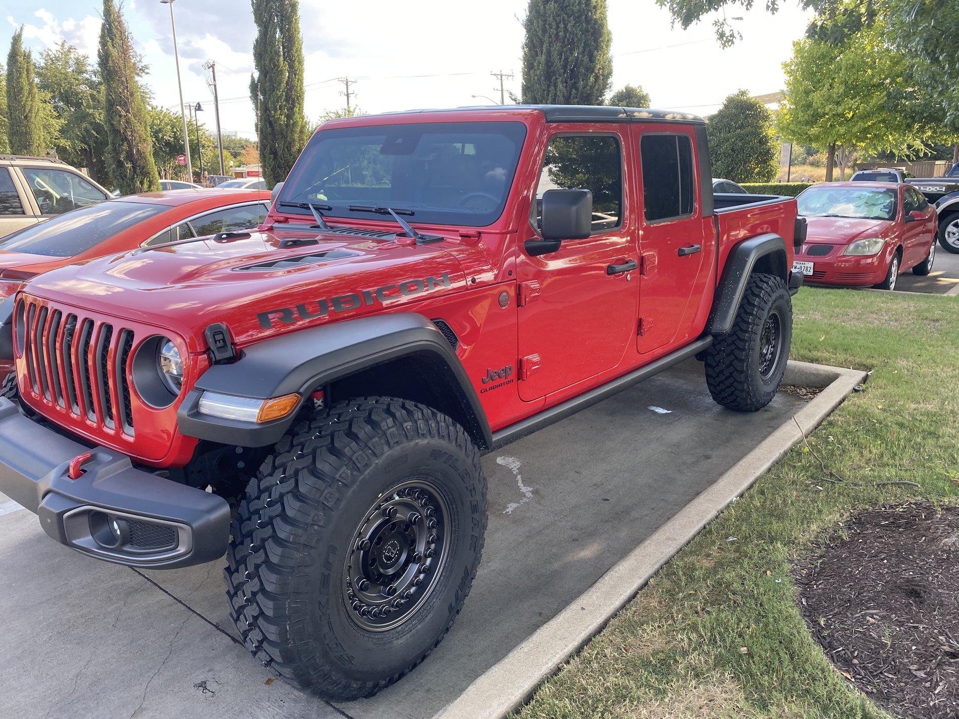 Jeep Gladiator 600 CASH  Black Rhino Armory JT2