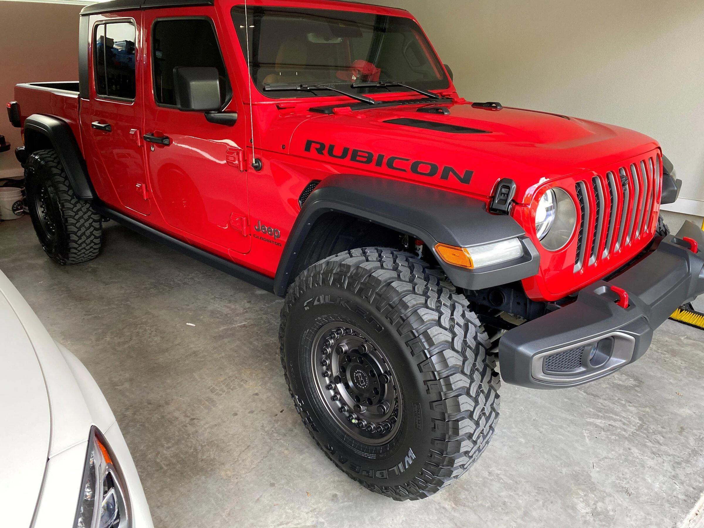 Jeep Gladiator 600 CASH  Black Rhino Armory JT5