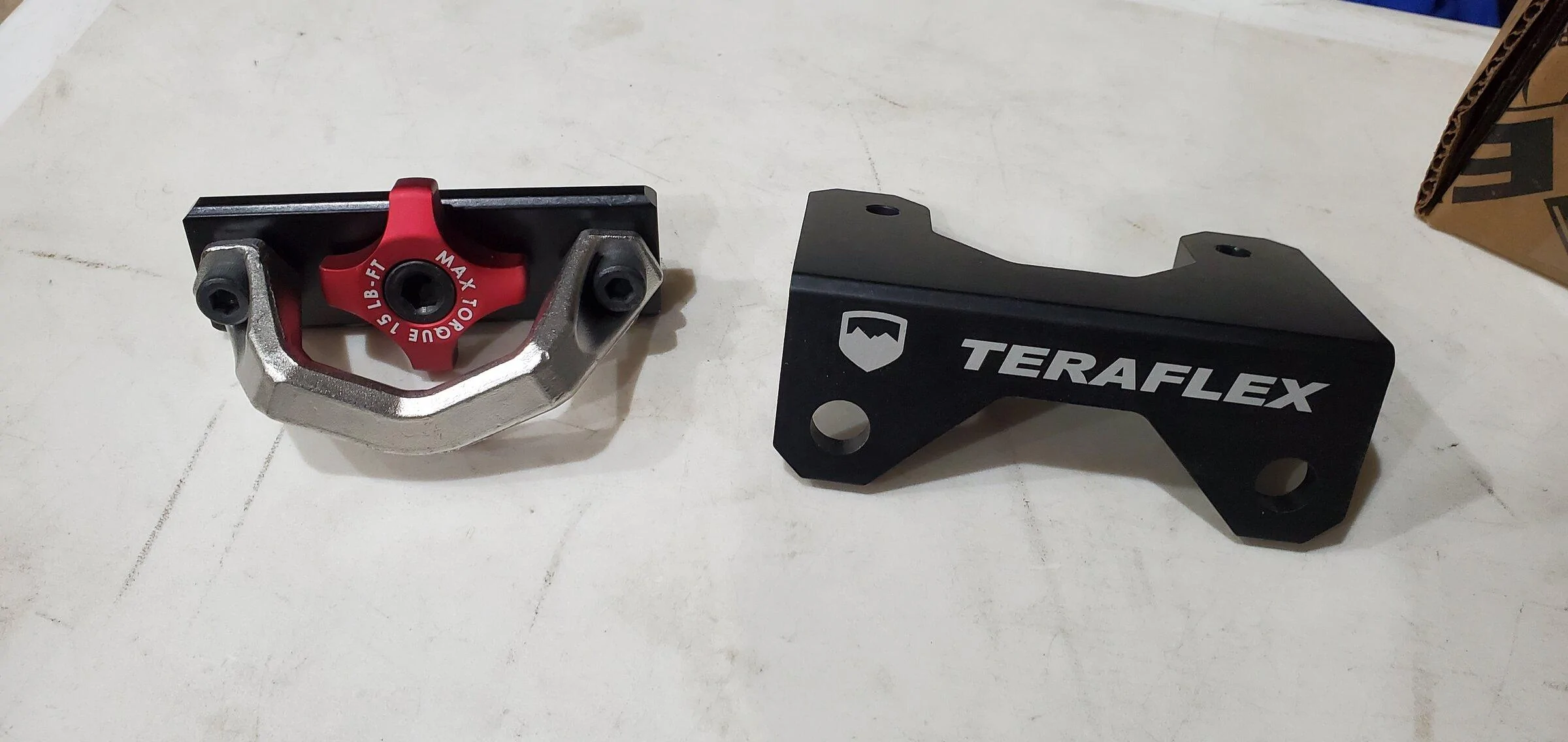 Jeep Gladiator Teraflex Uinta dual mount for CB and flag. 20211206_173015