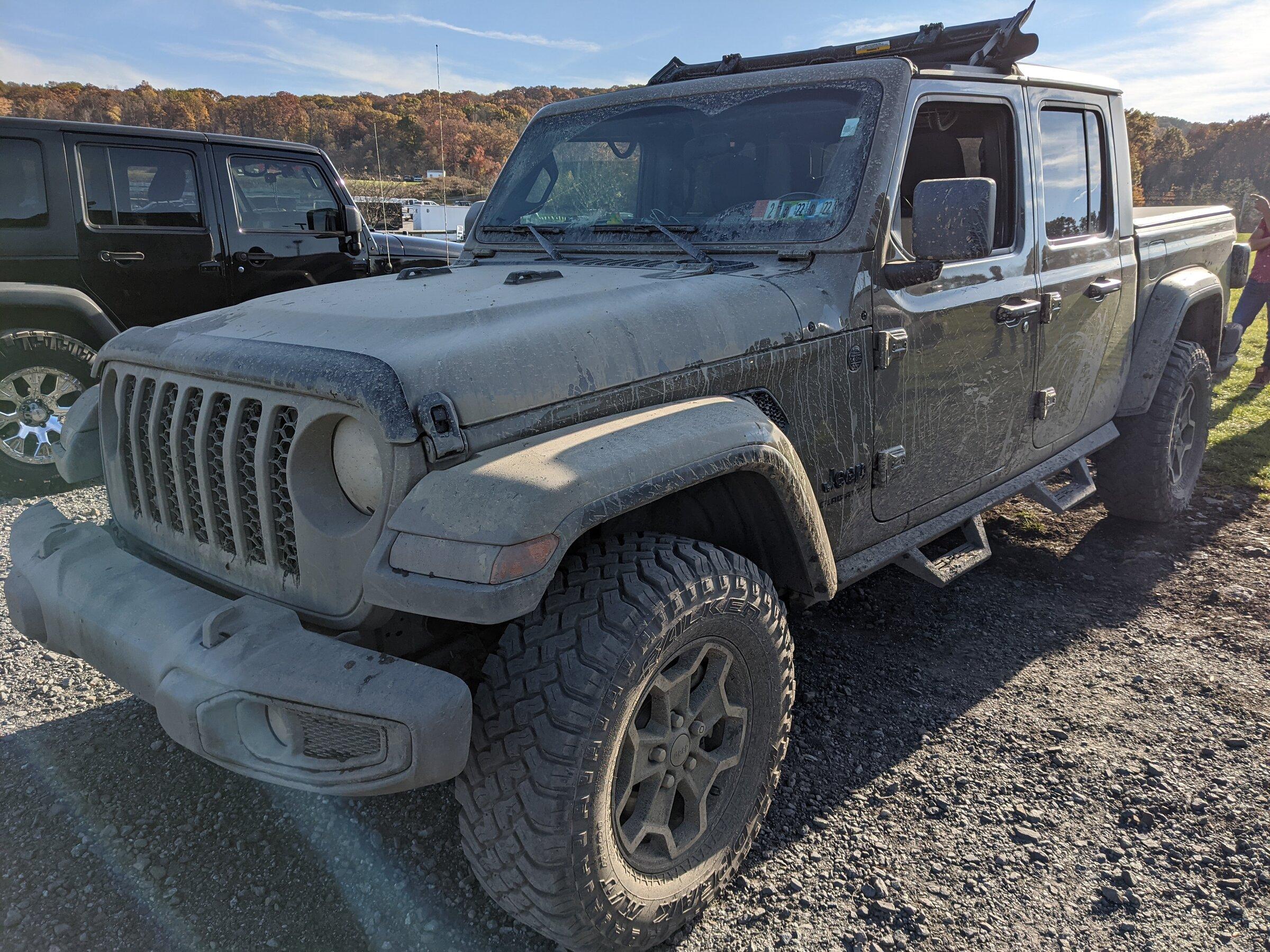 Jeep Gladiator O PXL_20211107_192007846