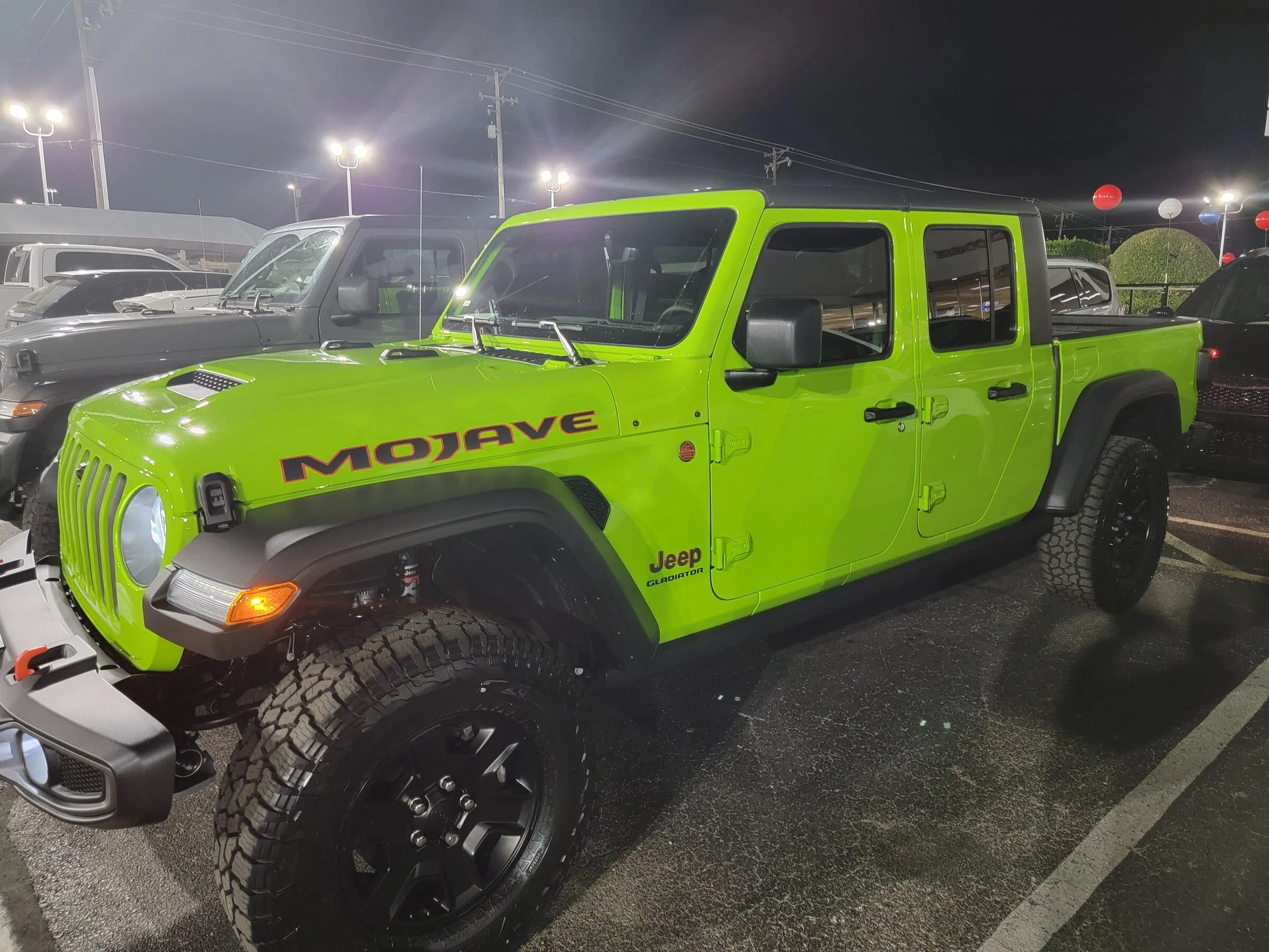 Jeep Gladiator Should I go Rubicon or Mojave? 20211206_191022