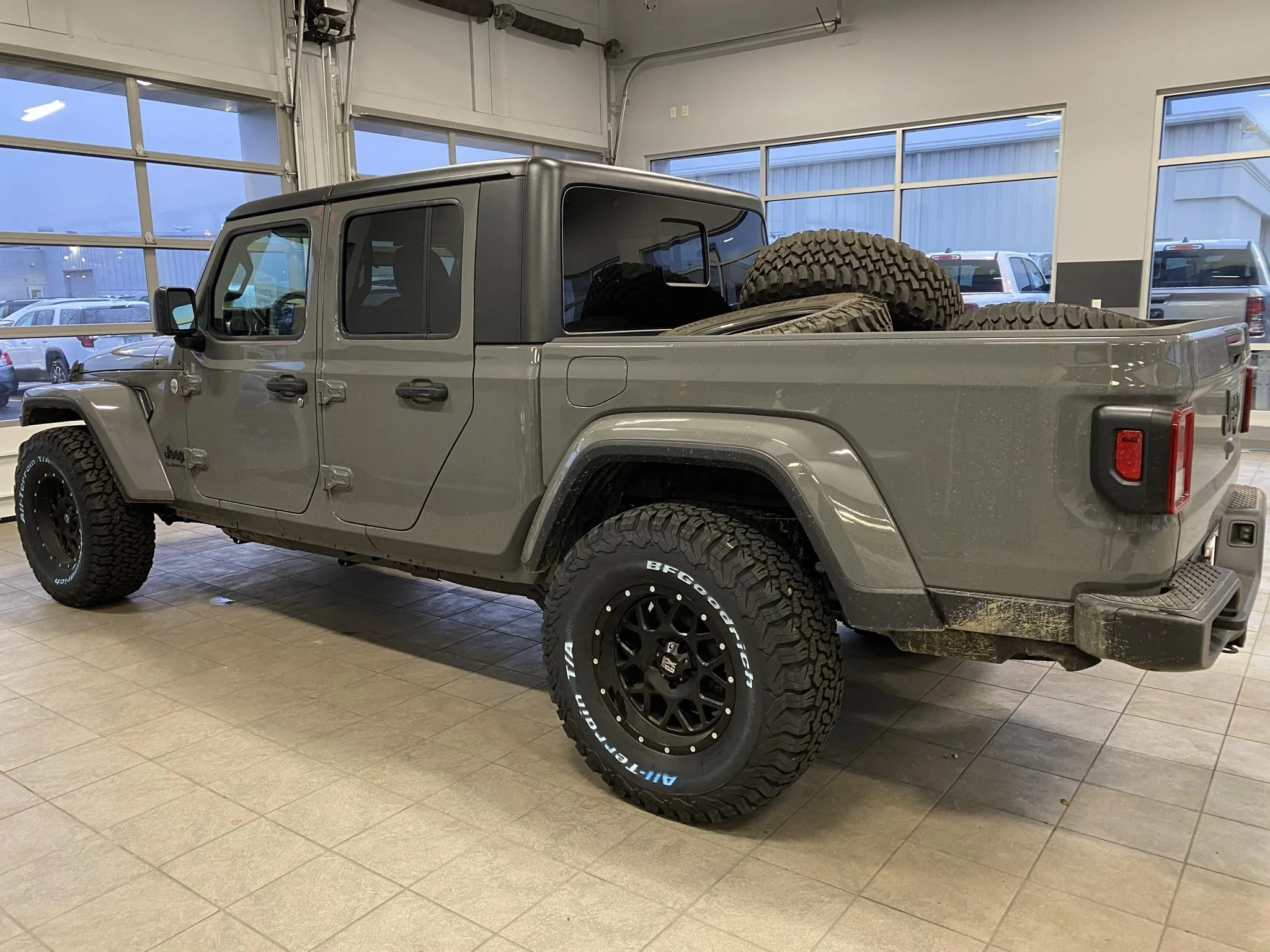Jeep Gladiator Ridge grapplers 0D07F98F-7077-4E4E-8F1D-9DDB9A1C2267