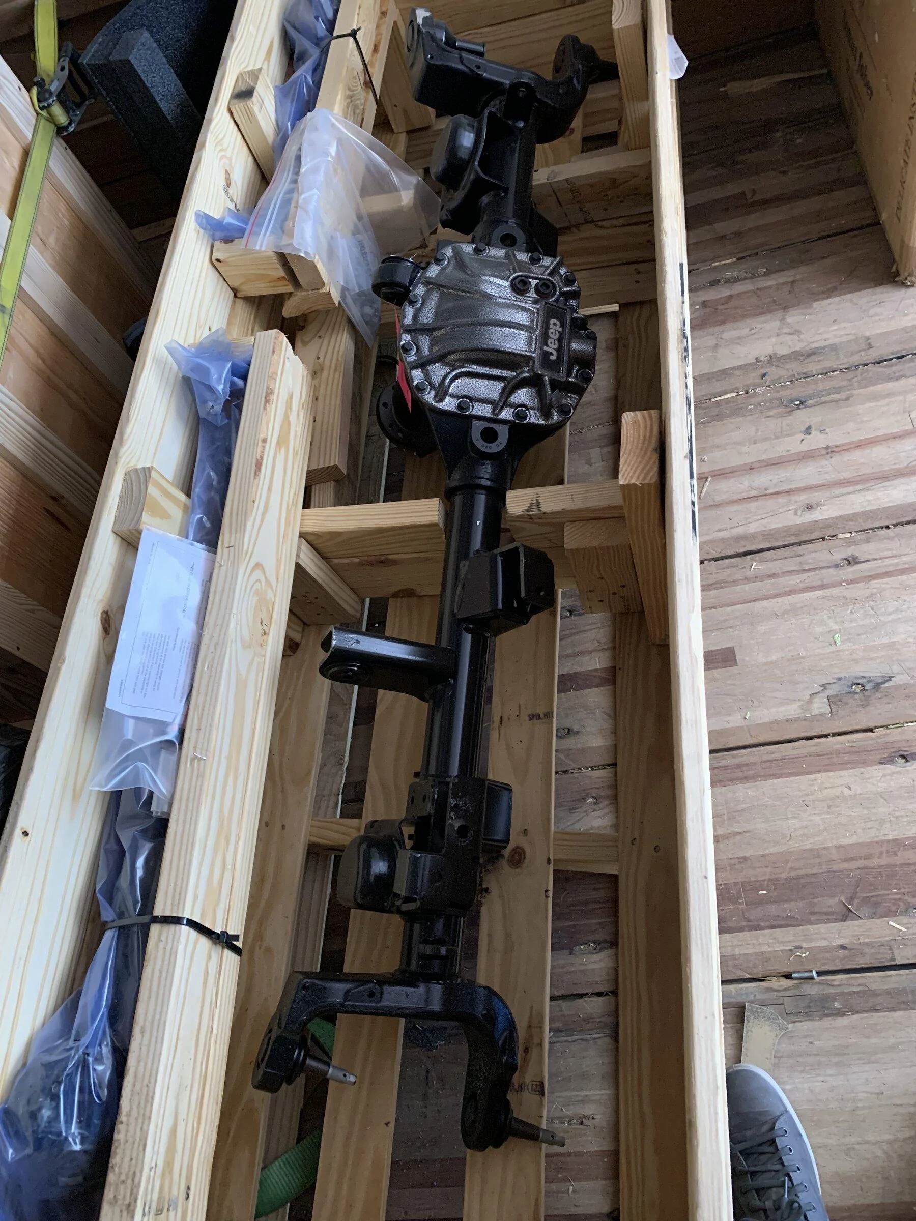 Jeep Gladiator New In Crate Jeep Performance 4.88 UD44 Front Axle IMG_2918