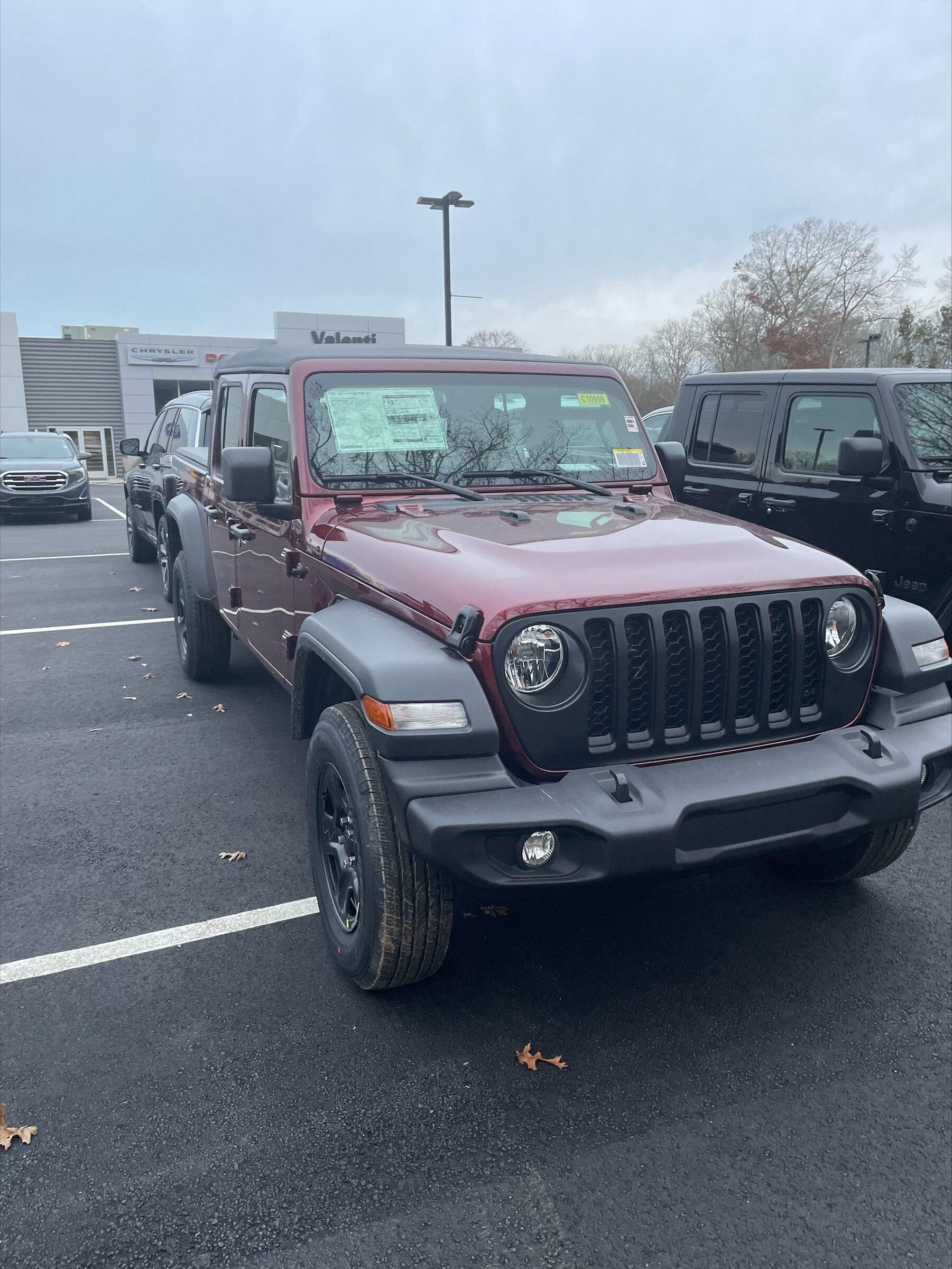 Jeep Gladiator Just Ordered? Check in HERE! jeep1