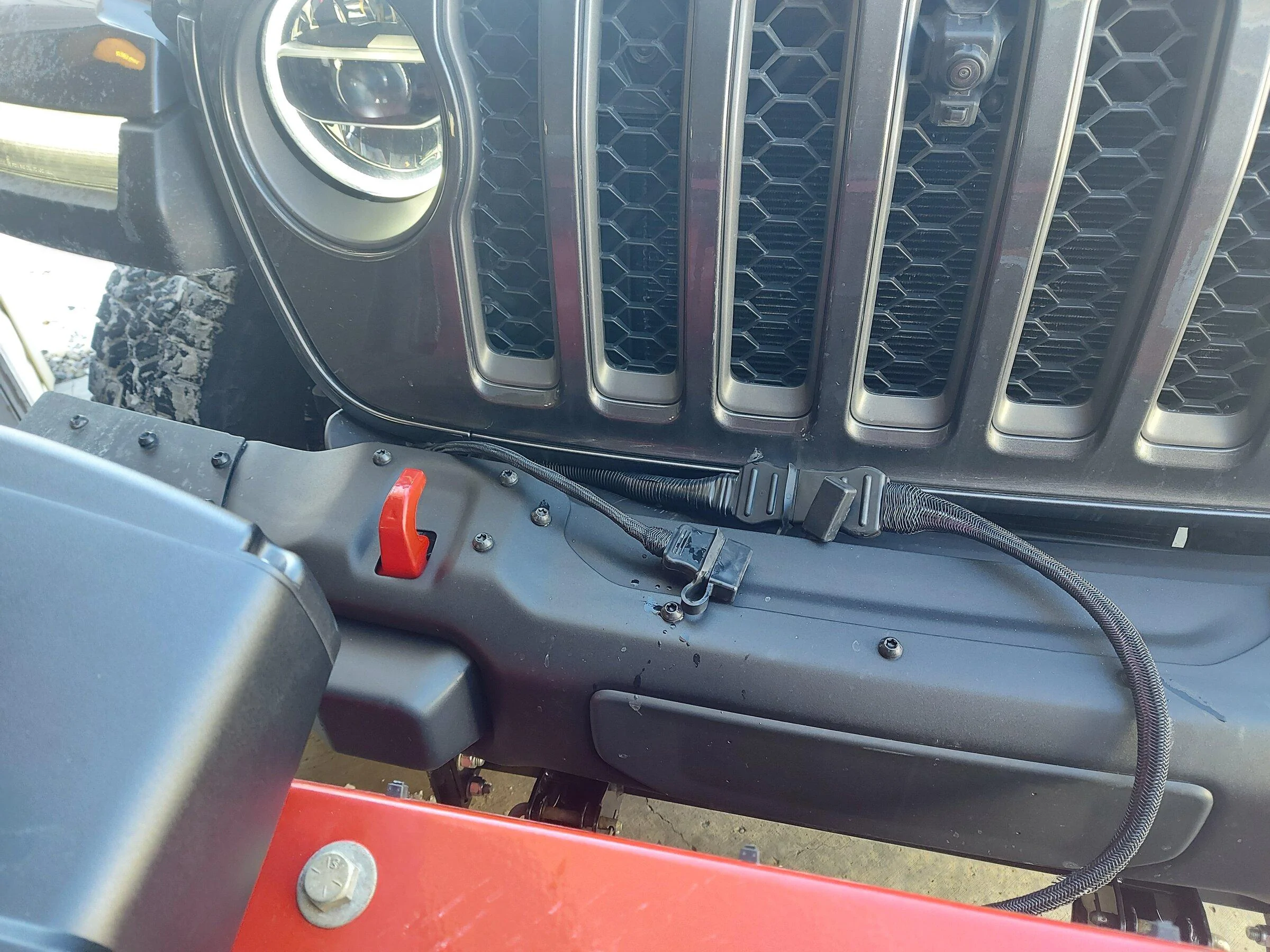 Jeep Gladiator Installed Installed Snowex LT7200 Plow 20211208_112316