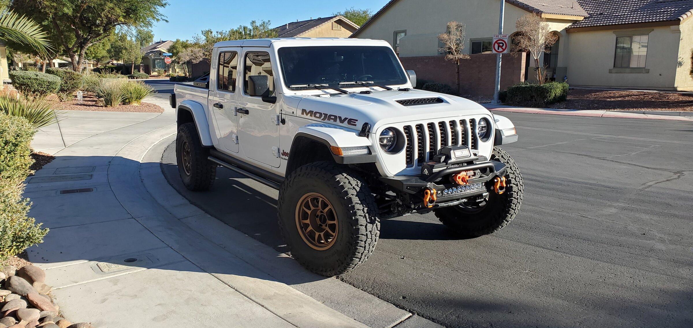 Jeep Gladiator The Definitive Front Bumper Thread 20211201_141700