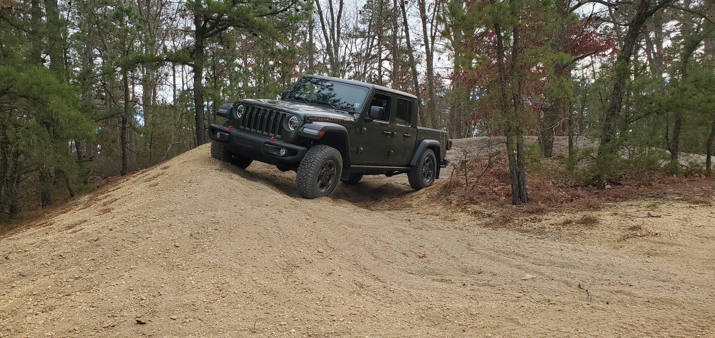 Jeep Gladiator SARGE GREEN Gladiator club 20211204_141442