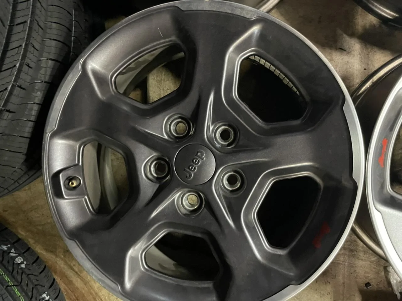 Jeep Gladiator Rubicon wheels PRICE DROP 82179116-91FF-481C-83DB-FF3446E974B6