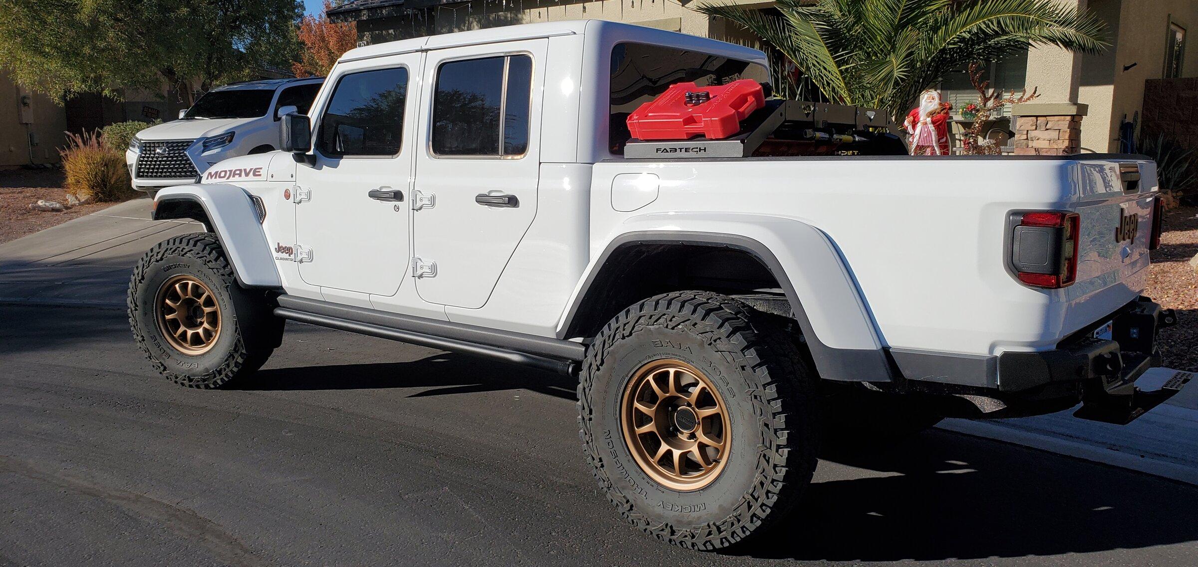 Jeep Gladiator Tire Fill Alert added for a Sept 21' build date 20211201_141727