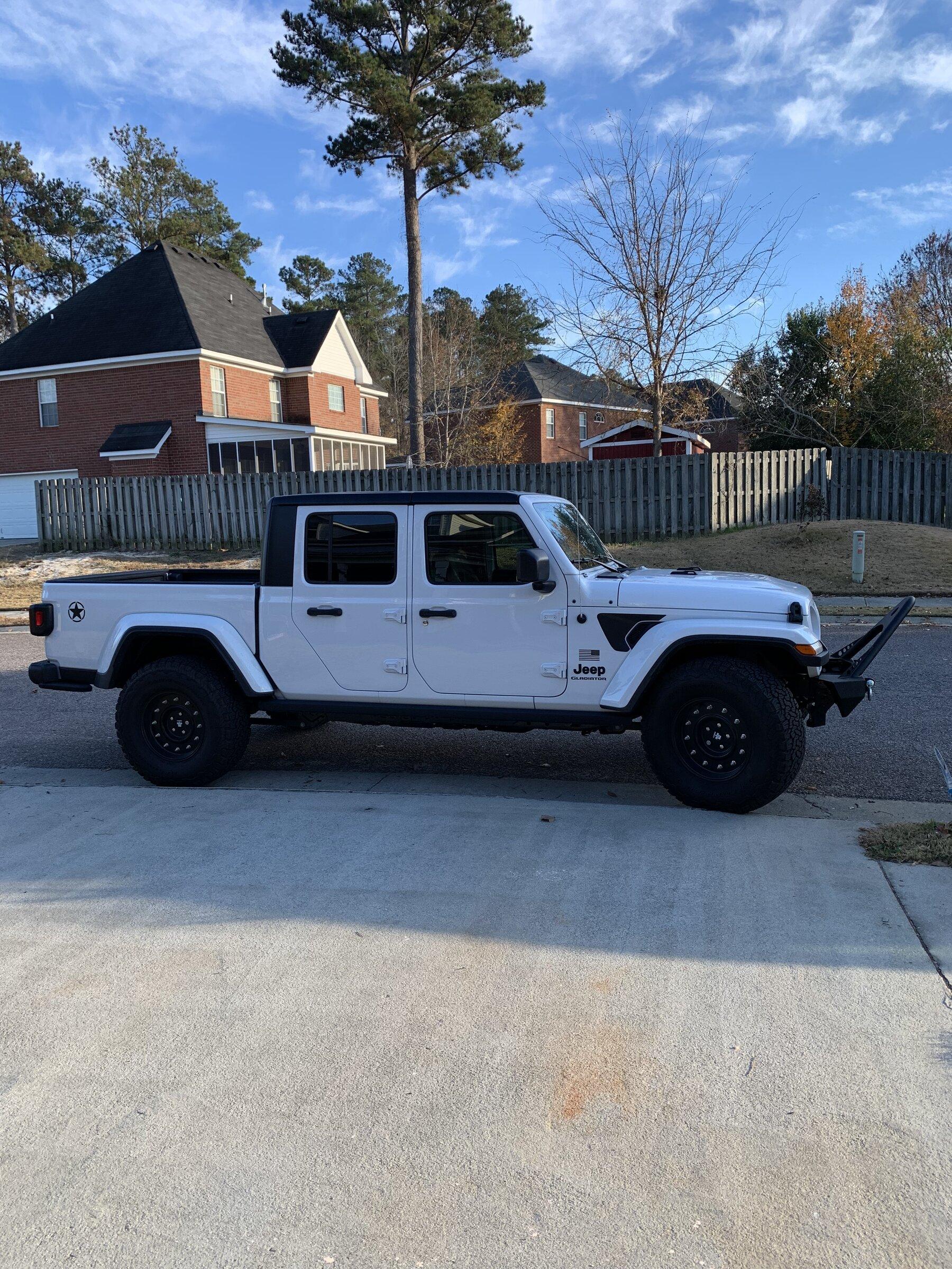 Jeep Gladiator The Definitive Front Bumper Thread 77303C04-563C-4D25-8427-30115F2591DF