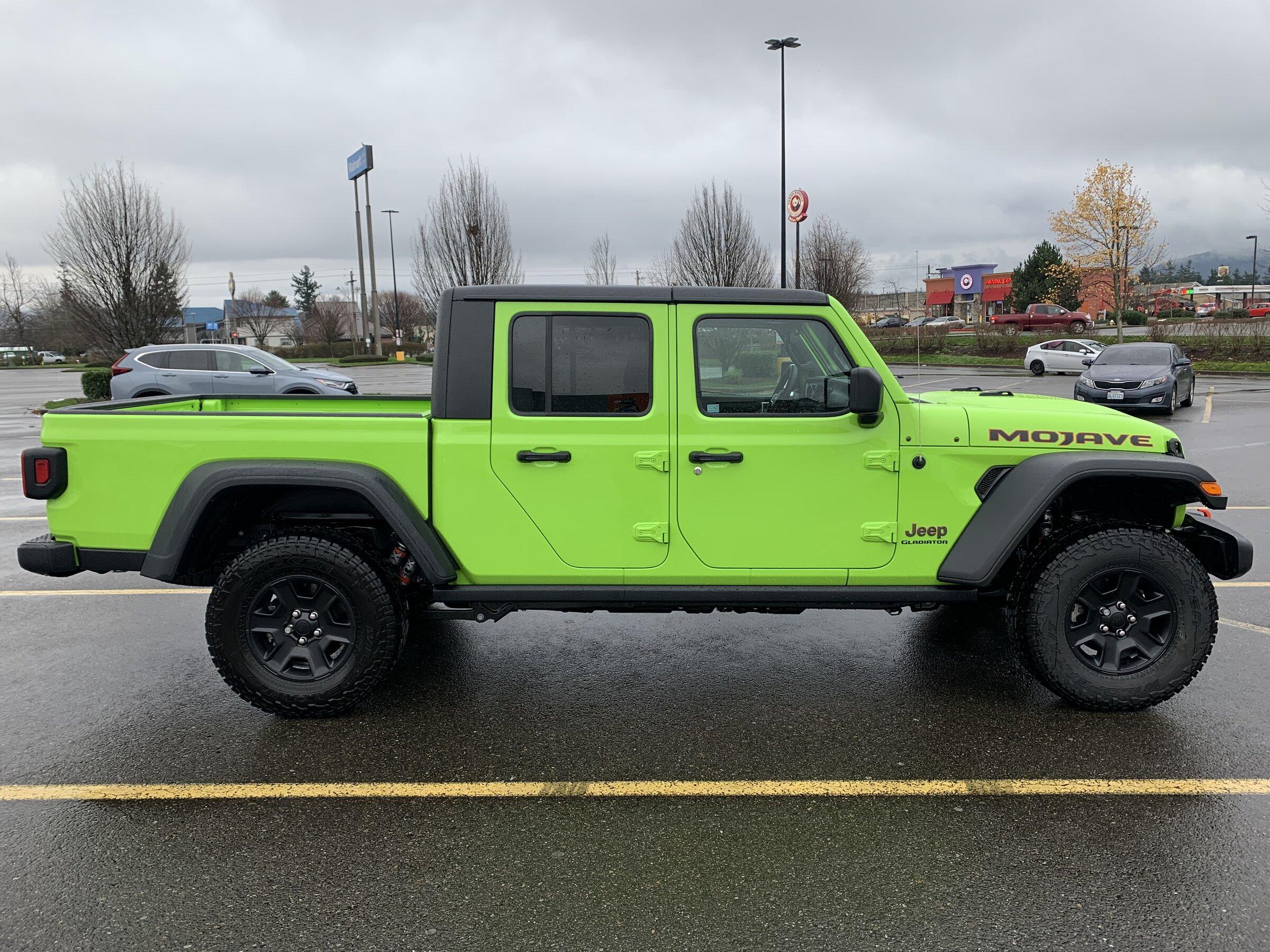 Jeep Gladiator GECKO GREEN Gladiator Club truck