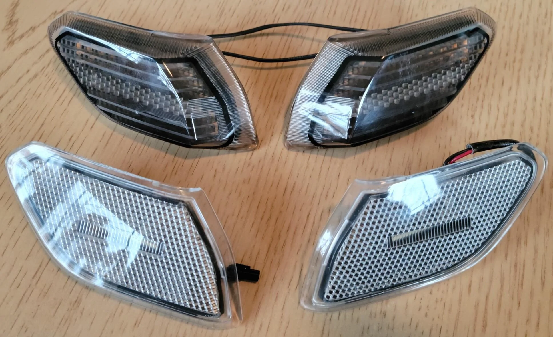 Jeep Gladiator Clear and Smoked LED Side marker lights 20211210_095237