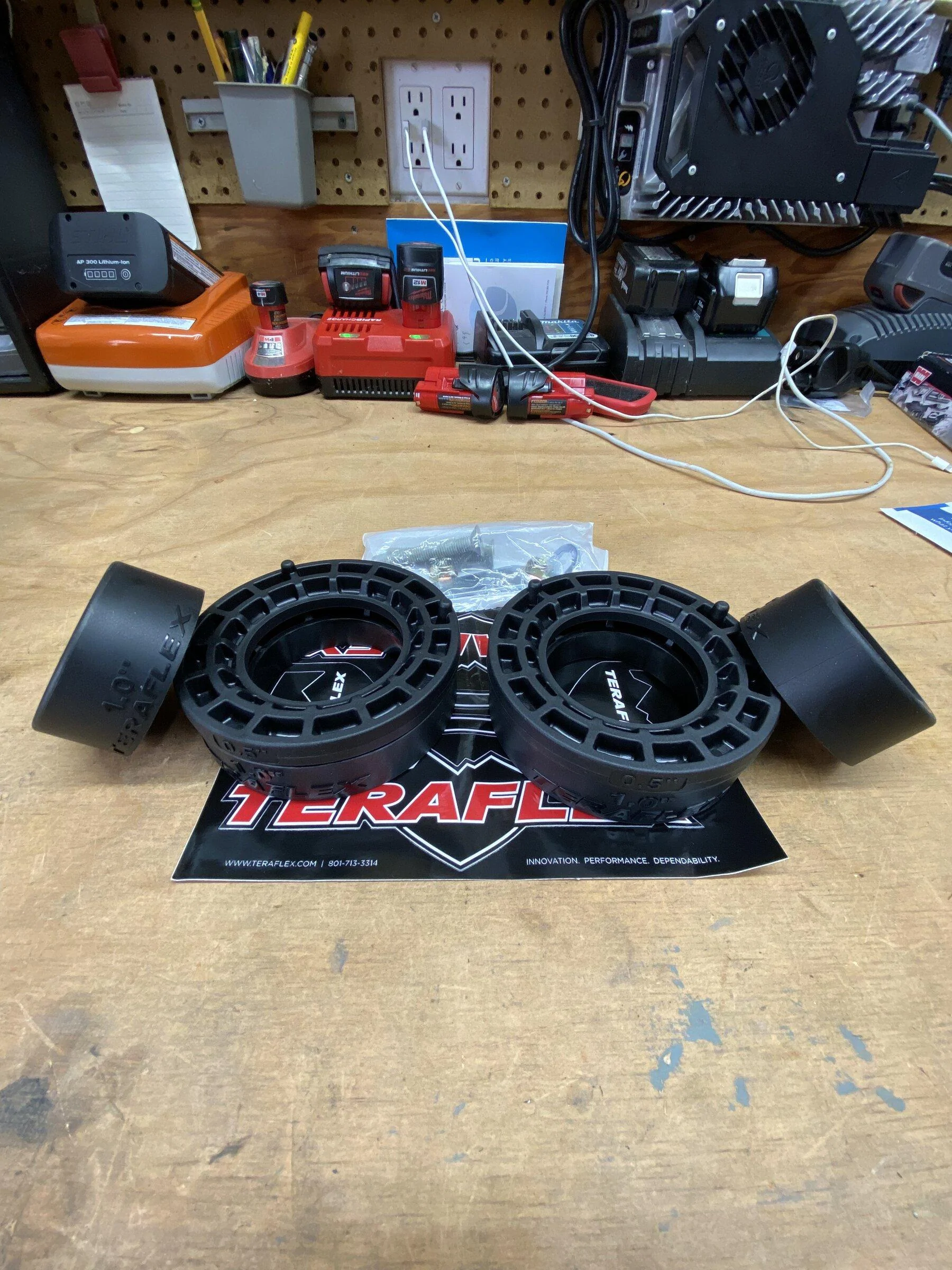 Jeep Gladiator FS: Teraflex Leveling Kit and Daystar 3/4" Spacers IMG_0381