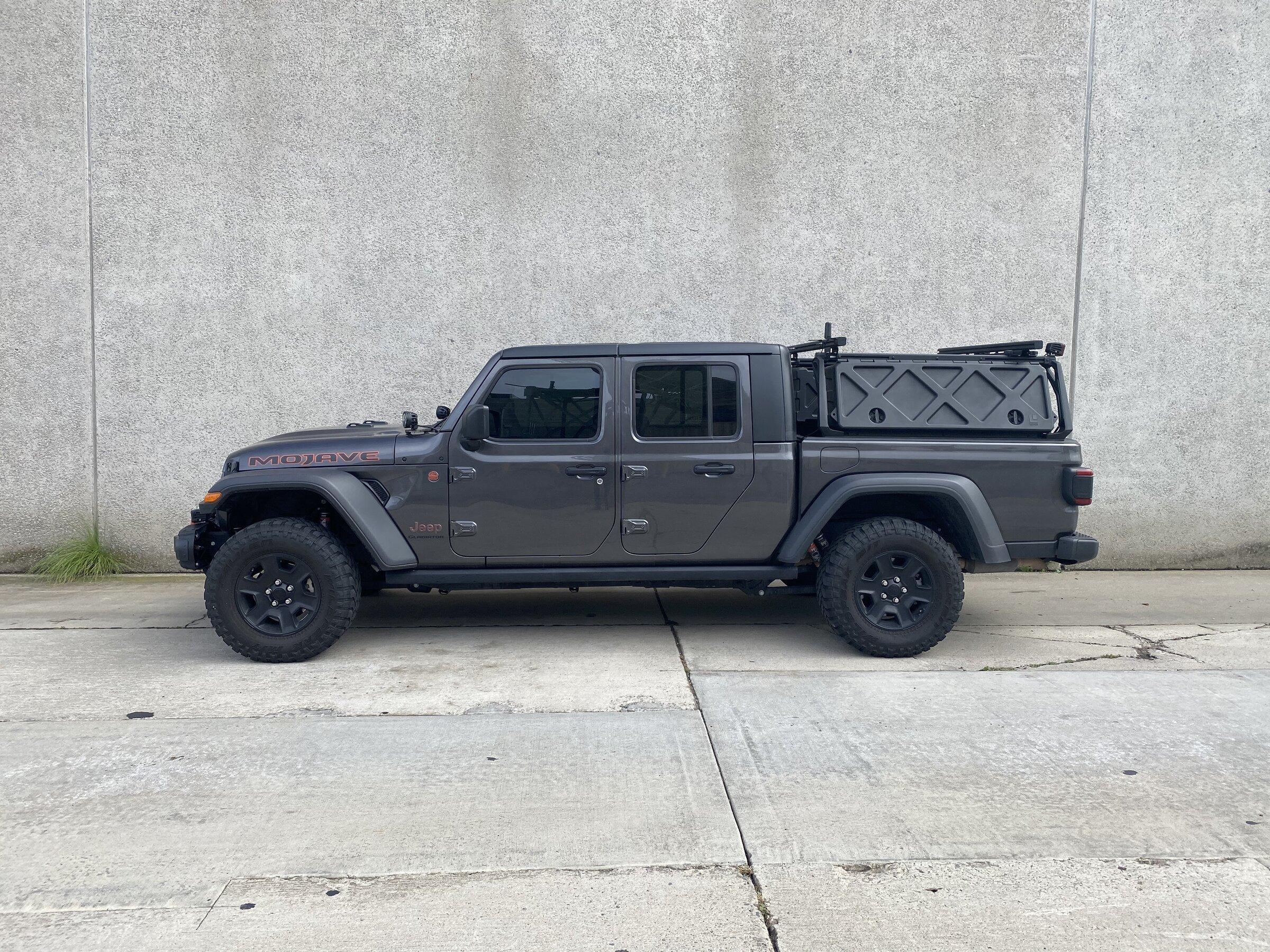 Jeep Gladiator O D14CA445-7853-4459-87FE-EF15ECAB77F9