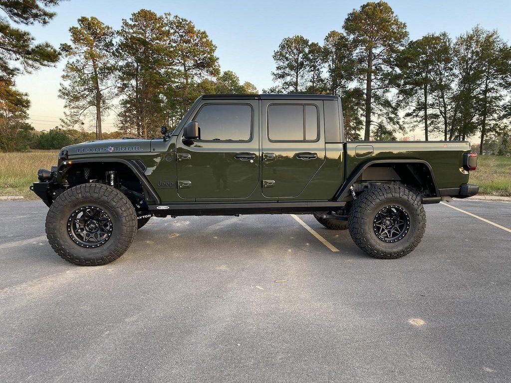 Jeep Gladiator Clayton Off Road JT Suspension Systems N8iGPiCh