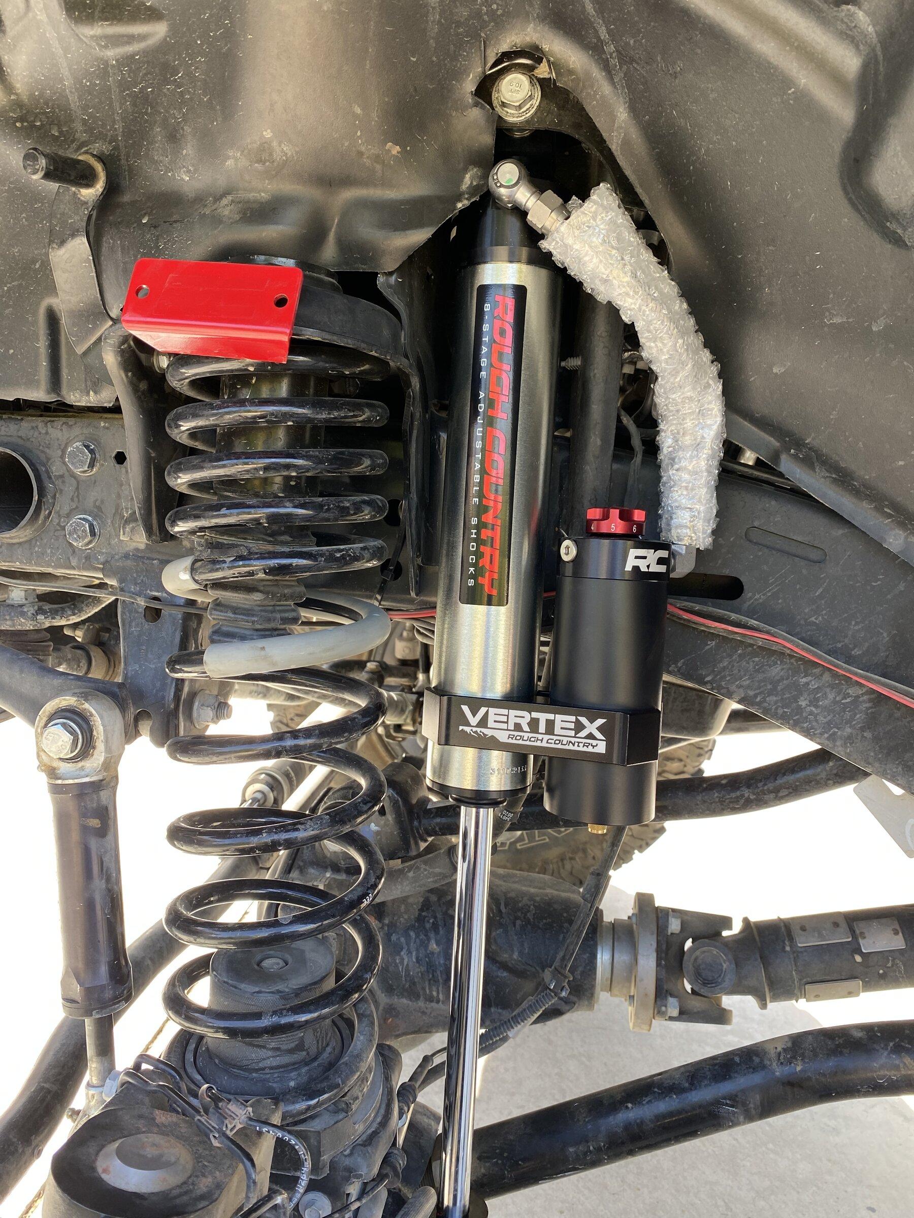 Jeep Gladiator RC Vertex Adjustable 2.5 shocks review. 452EB3EB-0A10-43A4-9D46-A73169C85C59