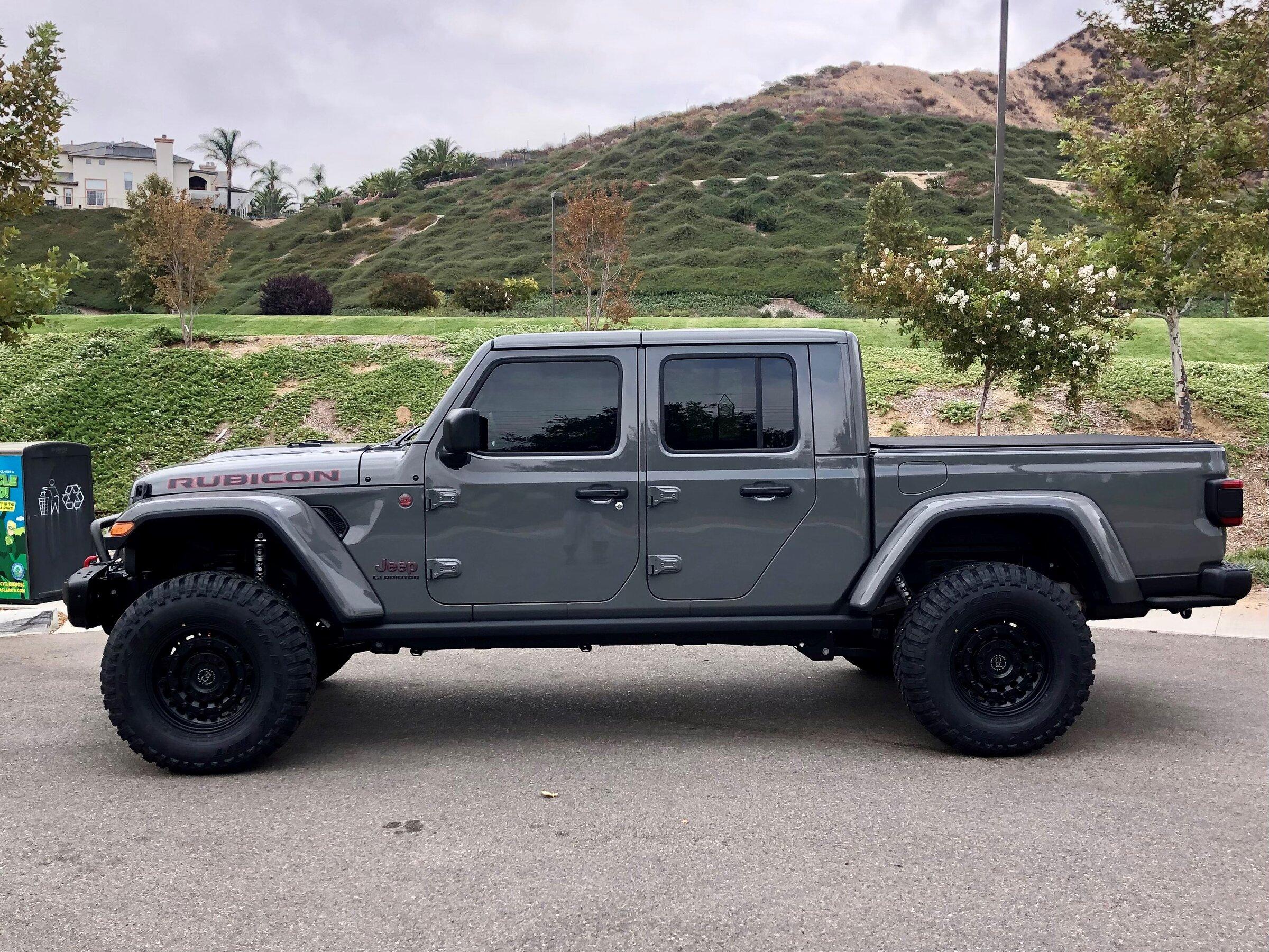 Jeep Gladiator Lets see all those Gladiators with lifts and bigger tires! 2