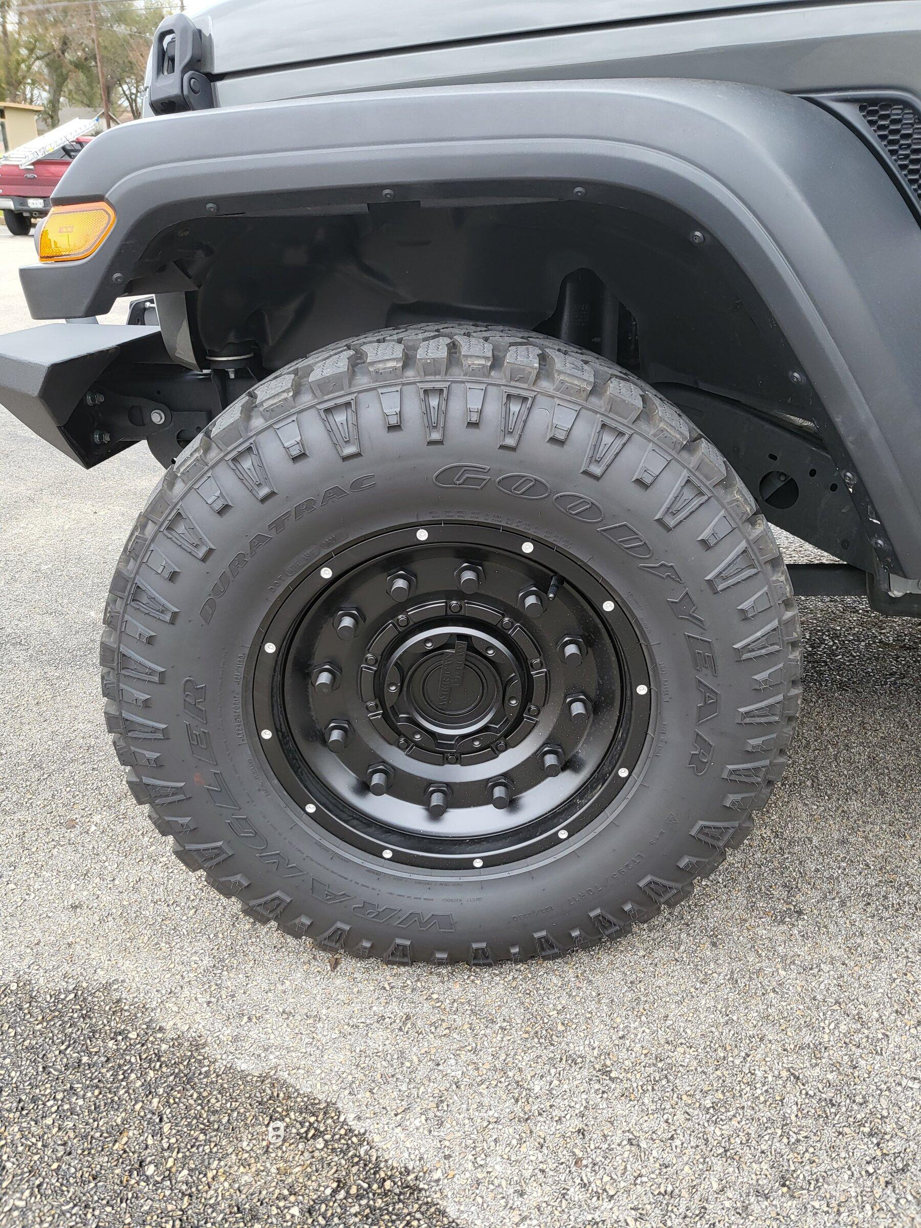 Jeep Gladiator Canton Tx Wrangler Duratrac 295 70 17 20211211_142809