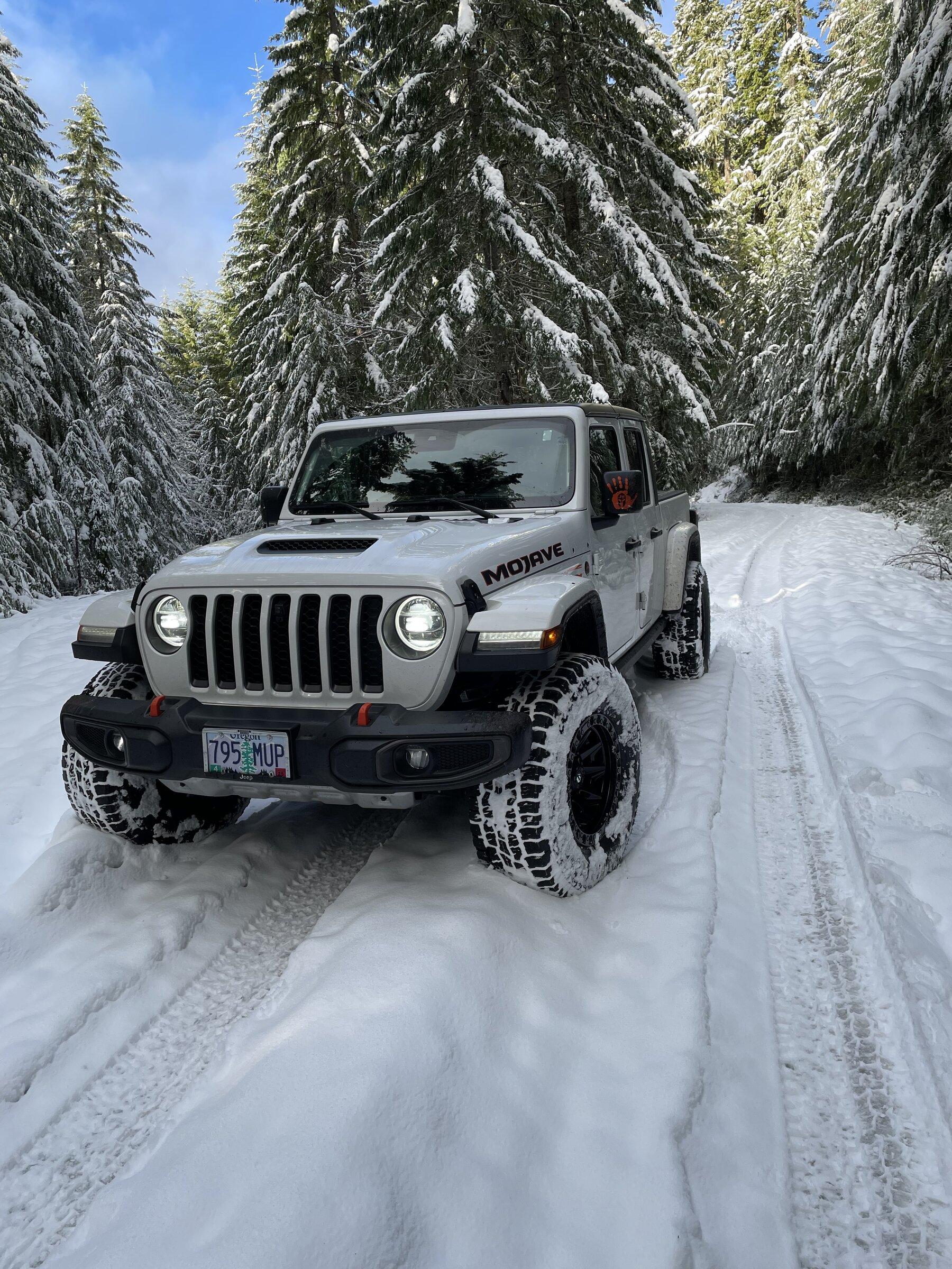 Jeep Gladiator Let's see those winter wheeling shots! ? D806A61C-17C1-43E7-A011-450FF41ADC6D