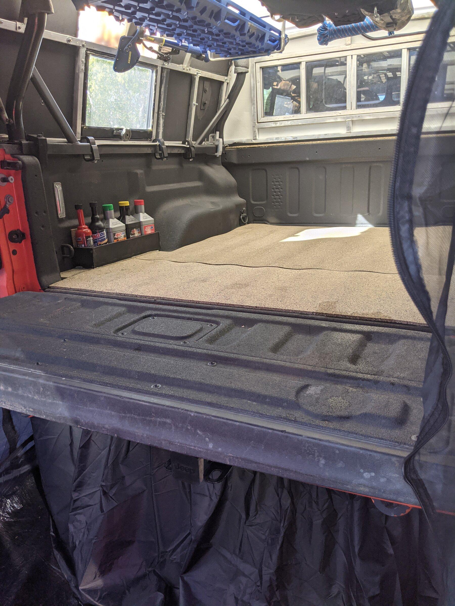 Jeep Gladiator Sleeping in the bed under a cap, a project starts! PXL_20210926_213740979