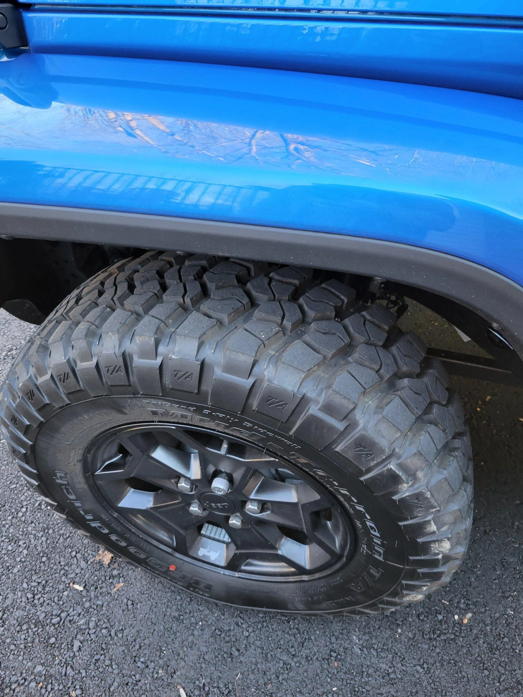 Jeep Gladiator (4) Mud-Terrain T/A KM2 just purchaed JT 20211212_140313