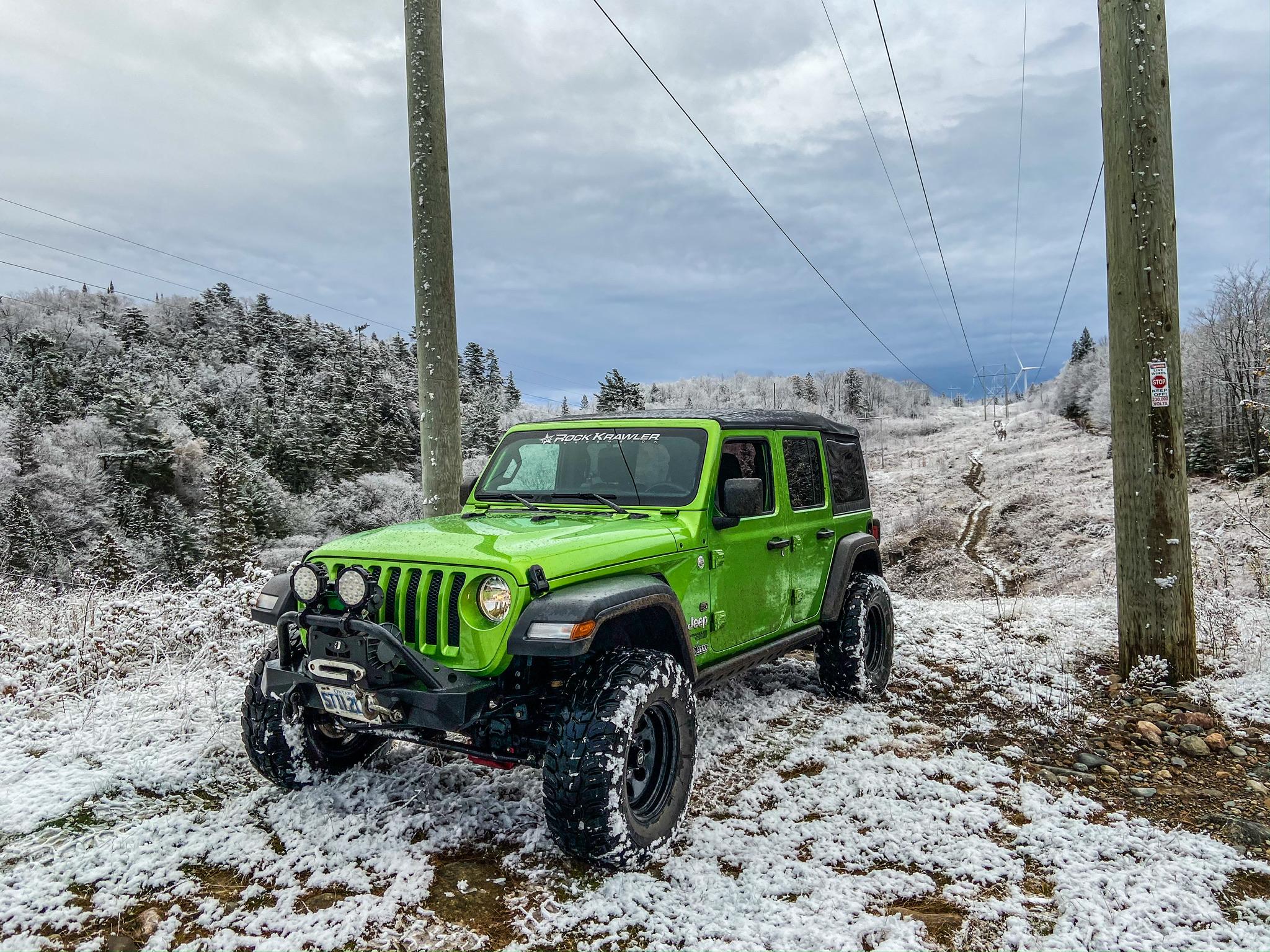Jeep Gladiator Let's see those winter wheeling shots! ? 7E4DD428-241D-4E54-B417-DEA487E8BDBE