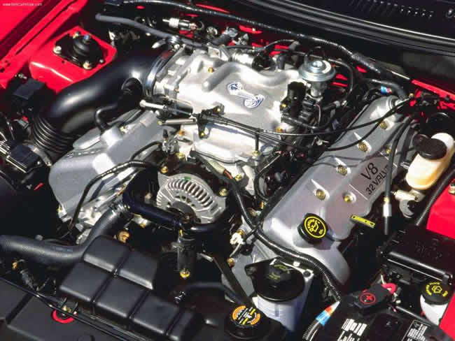 1999_cobra_motor.jpg