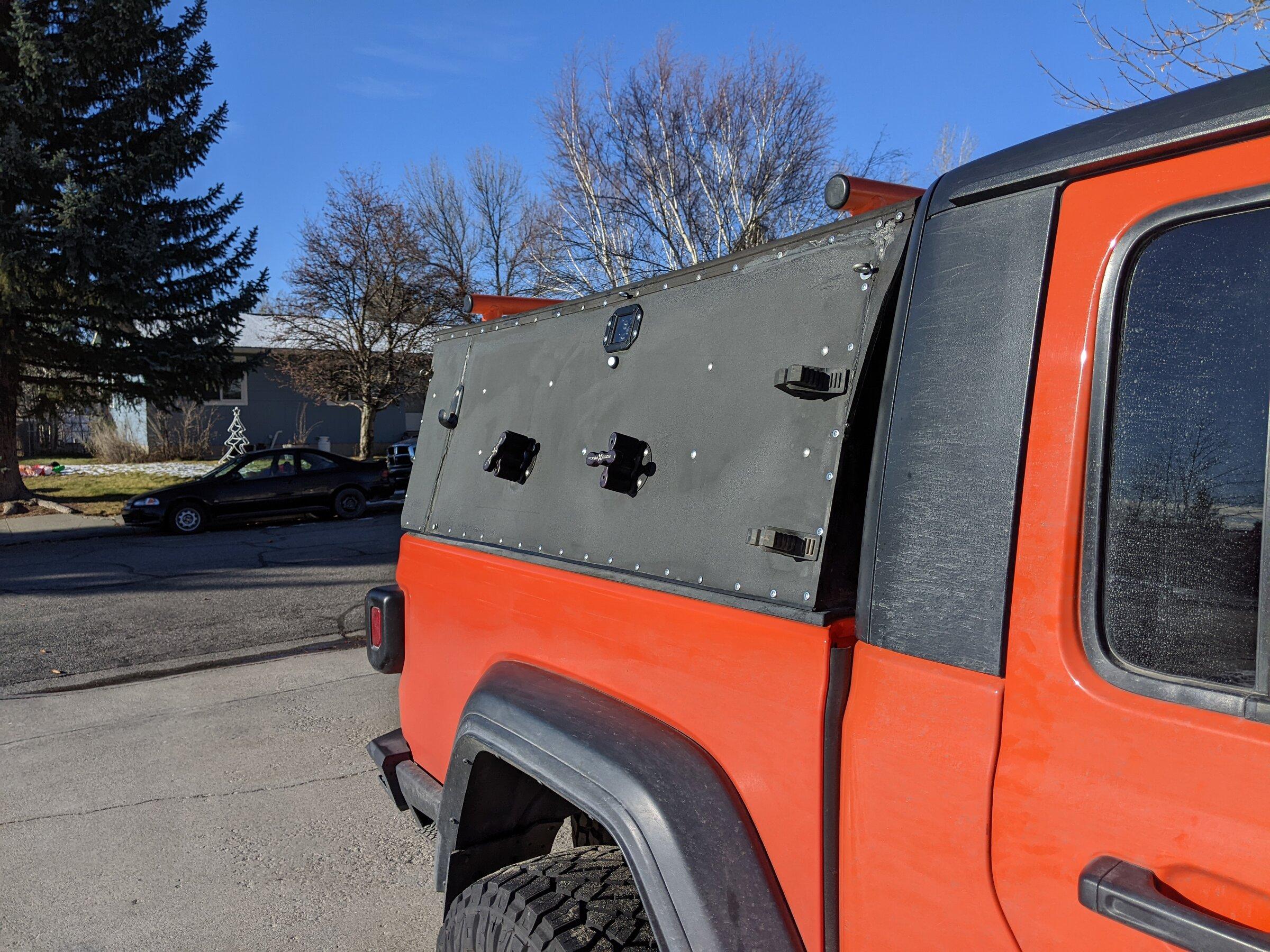Jeep Gladiator Operation  "Cheap topper": Warning... this is in process... PXL_20211212_202616614