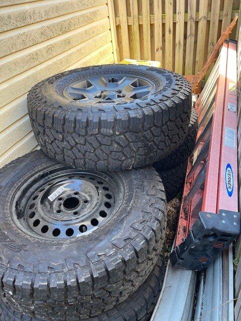 Jeep Gladiator Mojave Take Off Wheels & Tires - $1000.00 wheel3