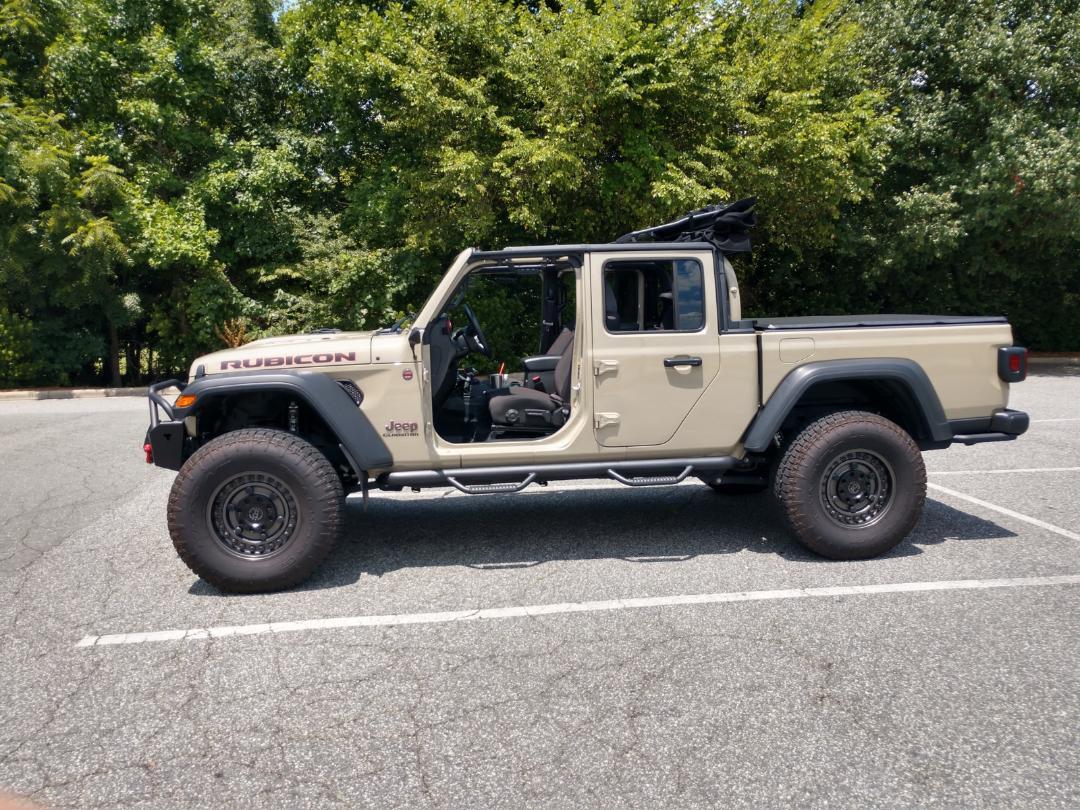 Jeep Gladiator mopar 2in lift 84A3D95C-6AC1-47D9-ABF2-EEBB159E32B8