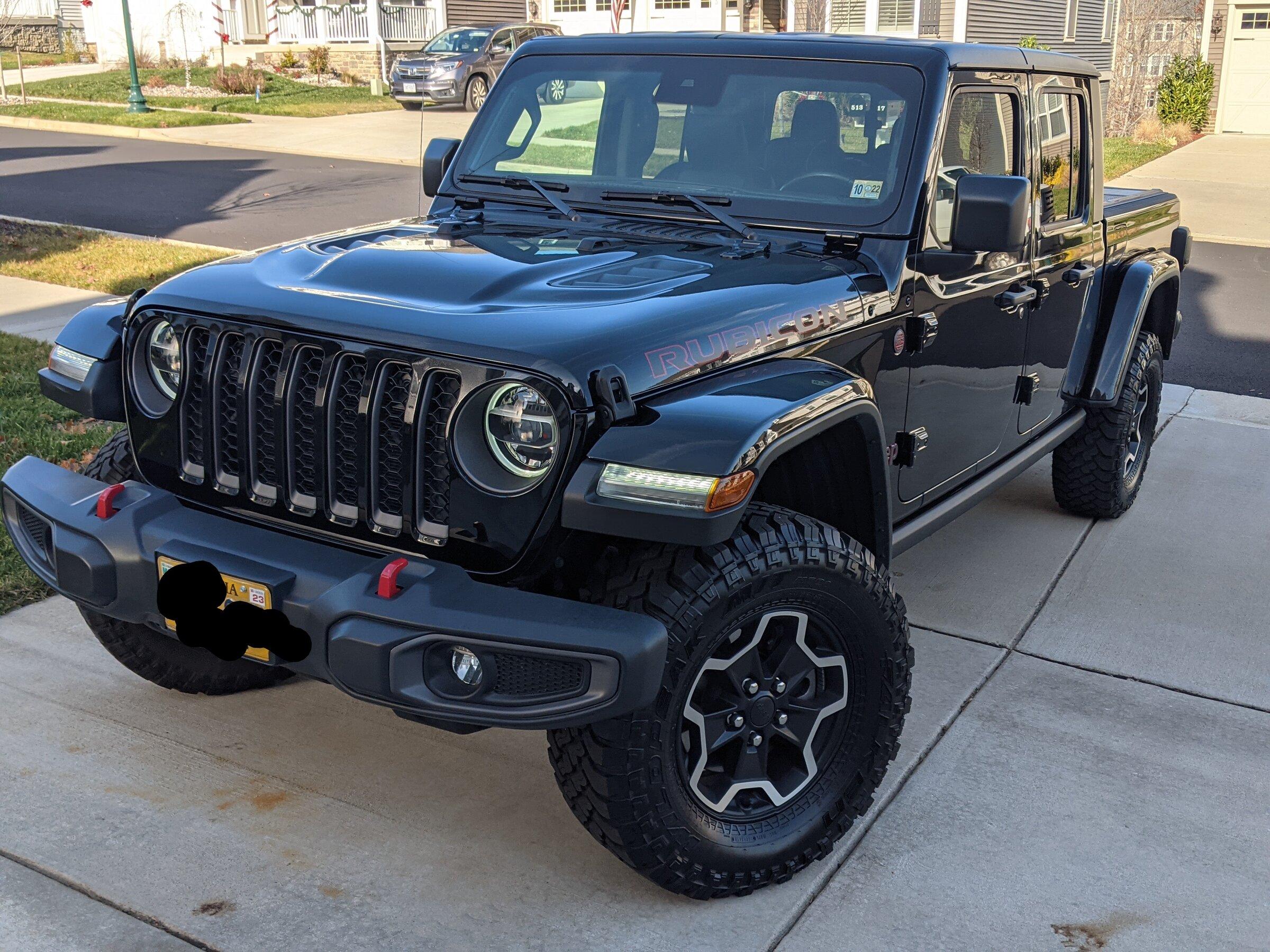 Jeep Gladiator BLACK Gladiator JT Club PXL_20211215_181715327~2