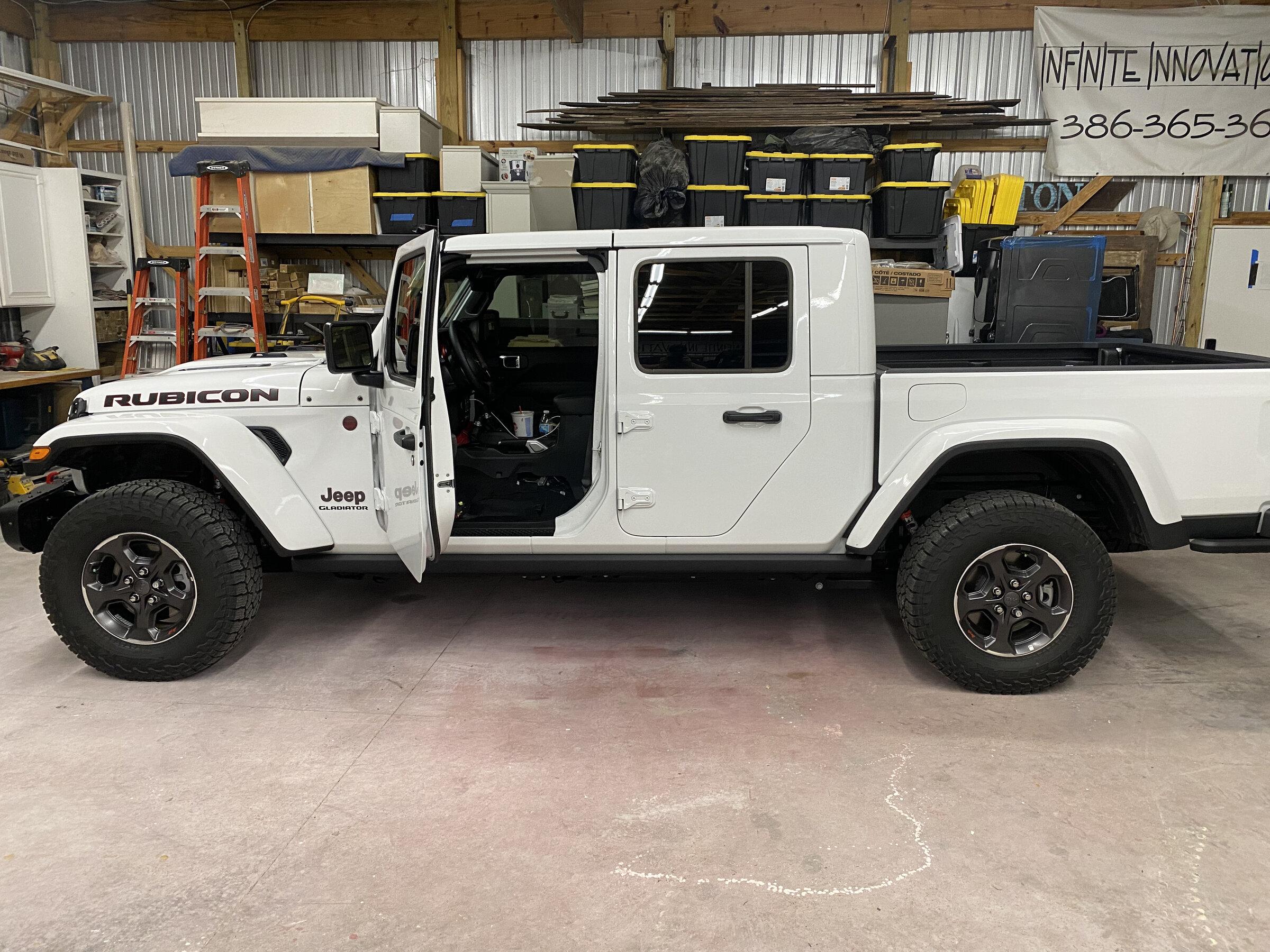 Jeep Gladiator The initial mod bug 01A00BE3-30B3-4A24-9039-9384F02AED4E
