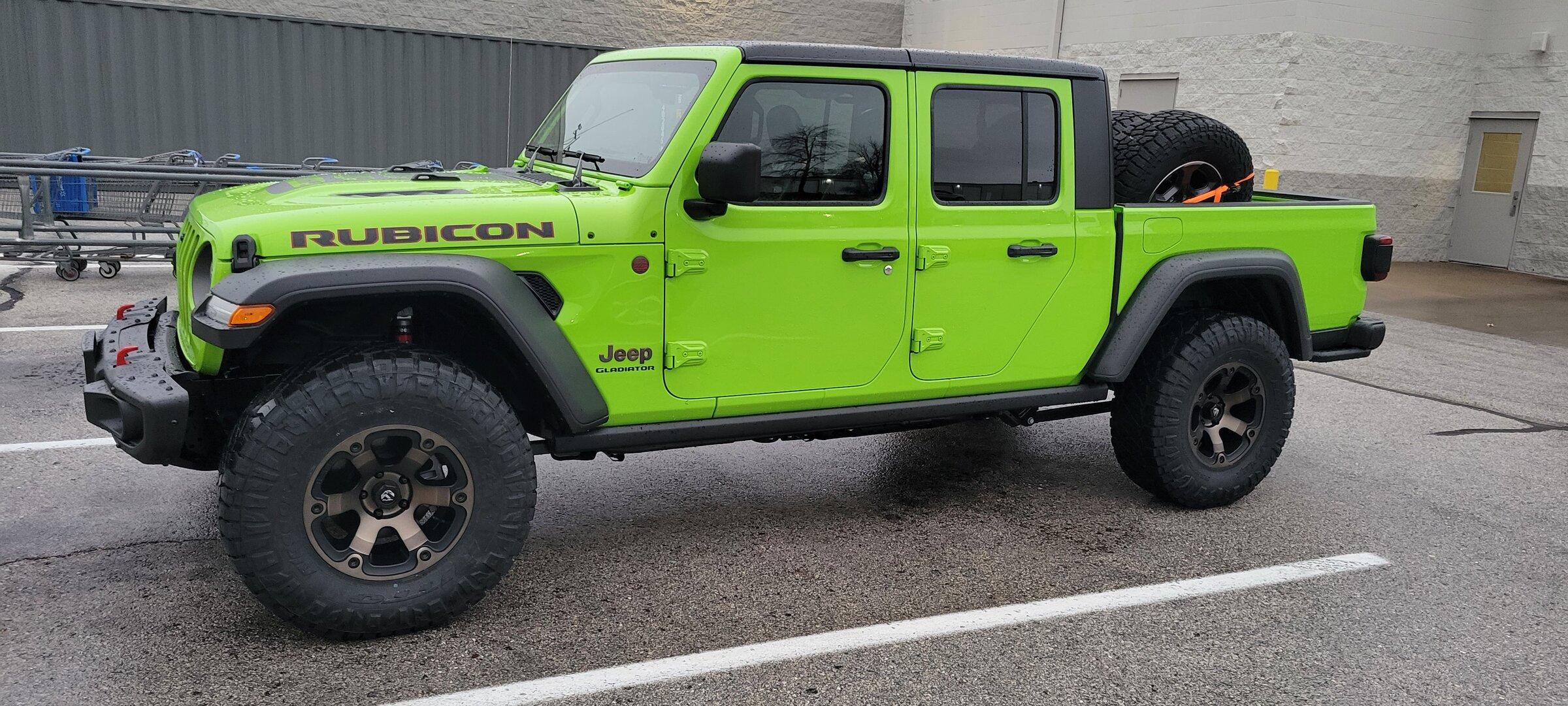 Jeep Gladiator Rubicon tires and wheels for sale (159 miles) 20211217_164811
