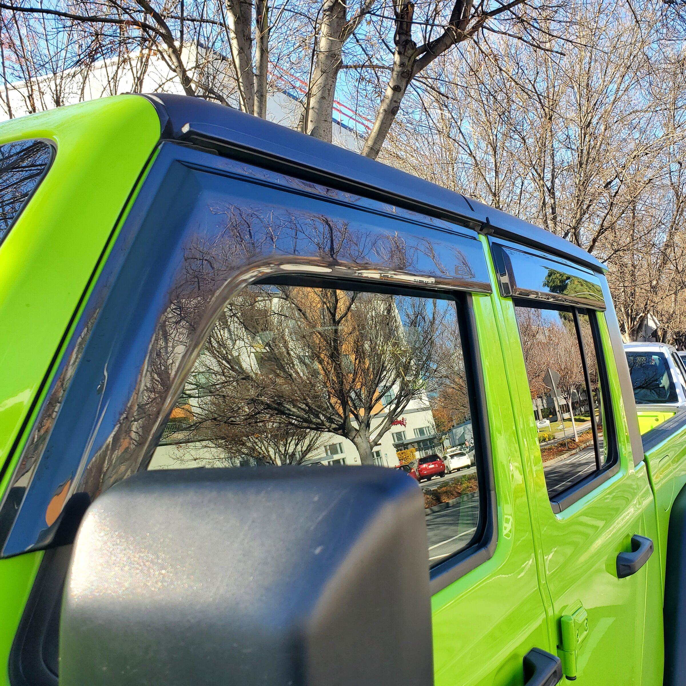 Jeep Gladiator It's nice having a gecko green jeep window vents 20211217_113437