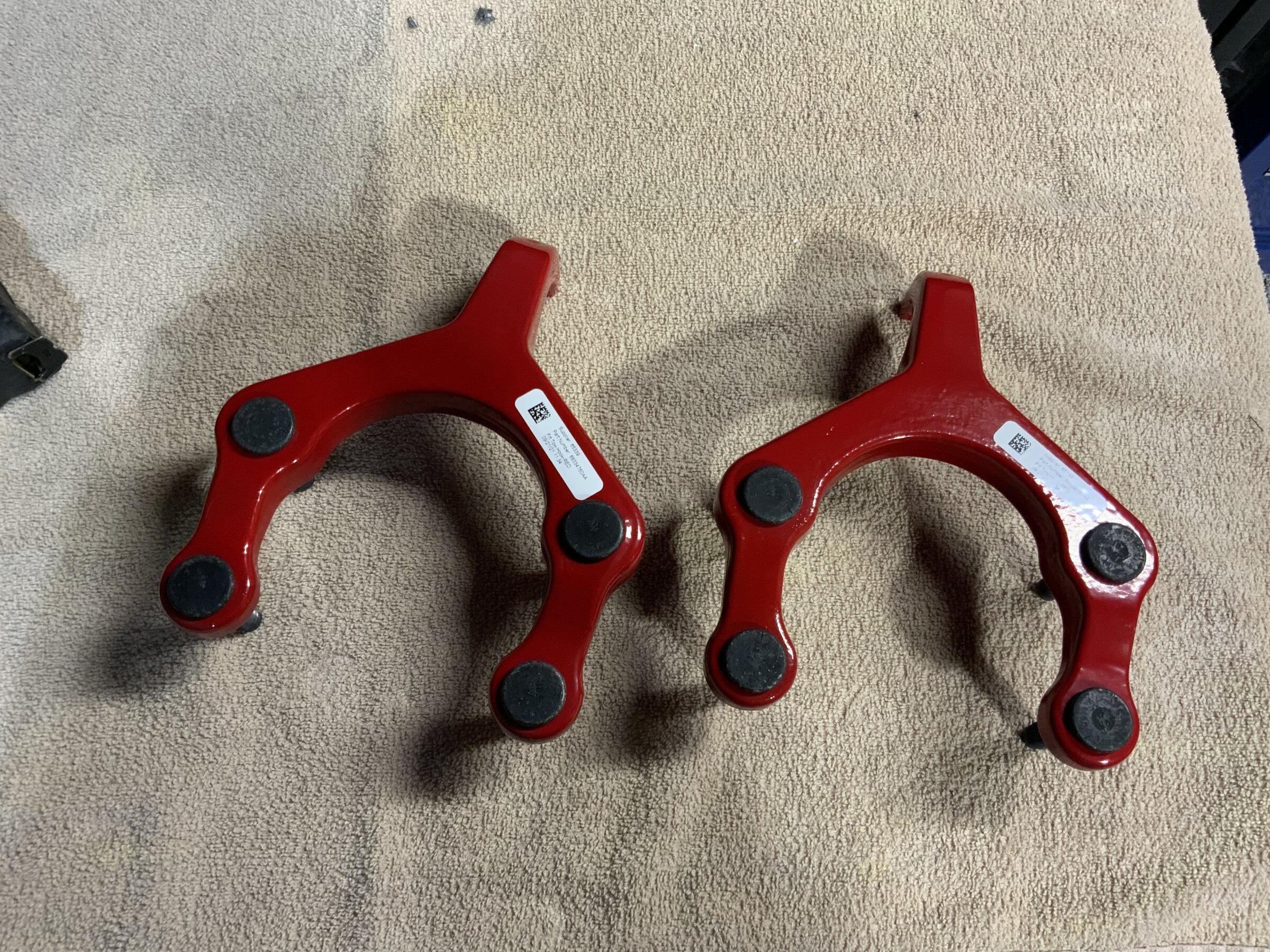Jeep Gladiator OEM Red Front Bumper Tow Hooks off Rubicon Free Shipping BCEAC506-6ABC-4D8B-B677-66D7223EC093
