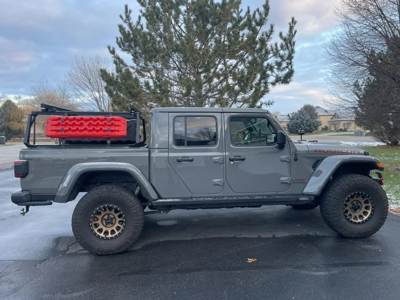 Jeep Gladiator LEITNER ACS FORGED Rack System, GearPod XL. MaxTrax Mounts 7ACC6F8F-C89C-4B83-9D99-B5E3D654DCAF