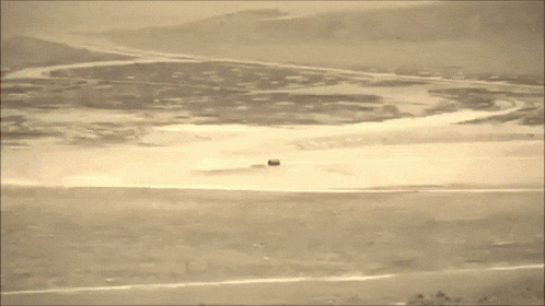 Jeep Gladiator Unintentional paint test explosion-boom