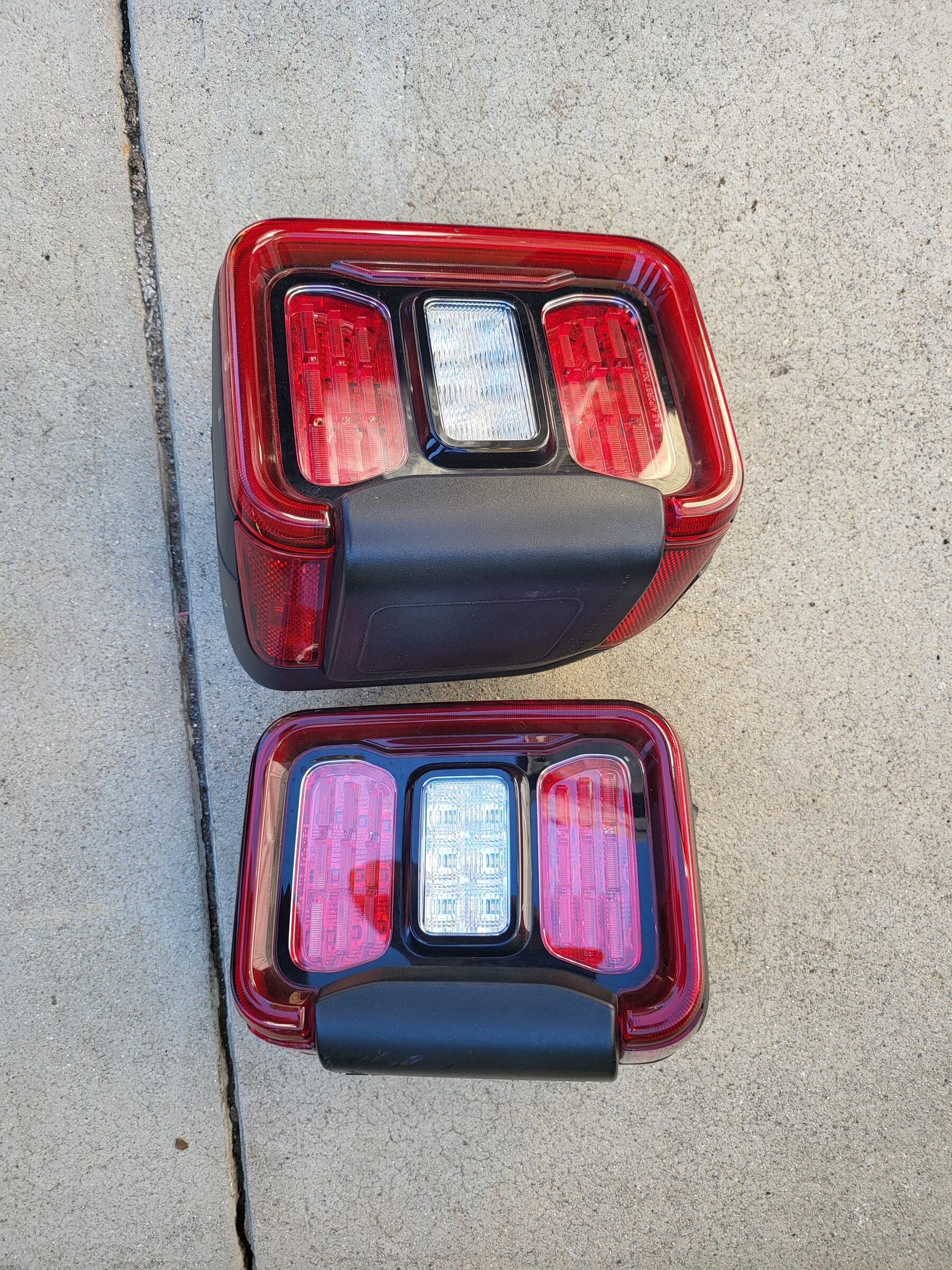 Jeep Gladiator OEM Rubicon LED Taillights 20211218_130219