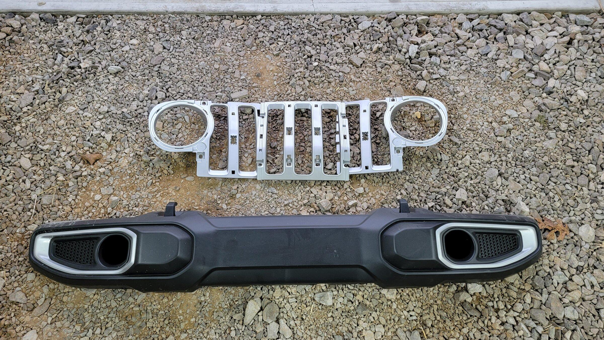 Jeep Gladiator Overland bumper, trim, Sunrider 20211218_164734