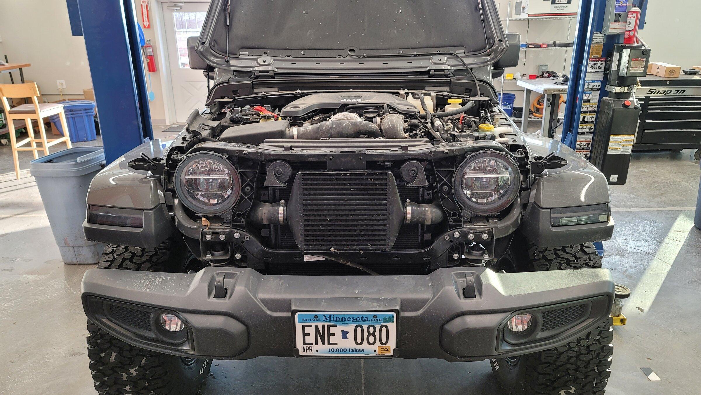 Jeep Gladiator Switching from Hamburgers to Magnuson 2021-12-18 15.08.16