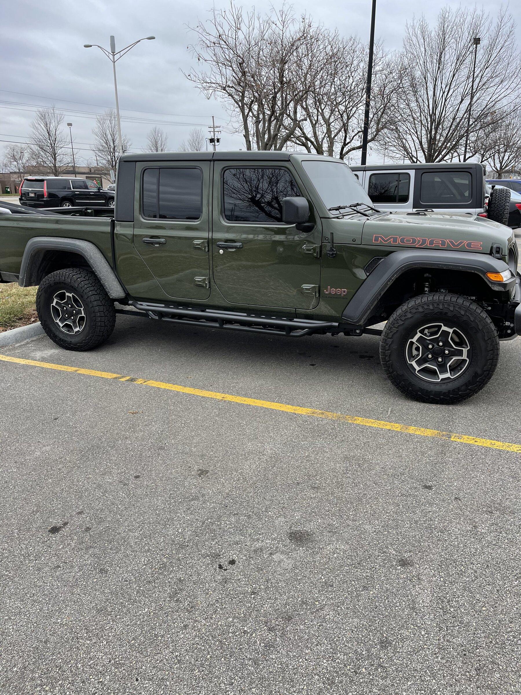 Jeep Gladiator Let's see those Mojave's and Mods 54030A7E-1C65-4694-A377-516F1AF832FF